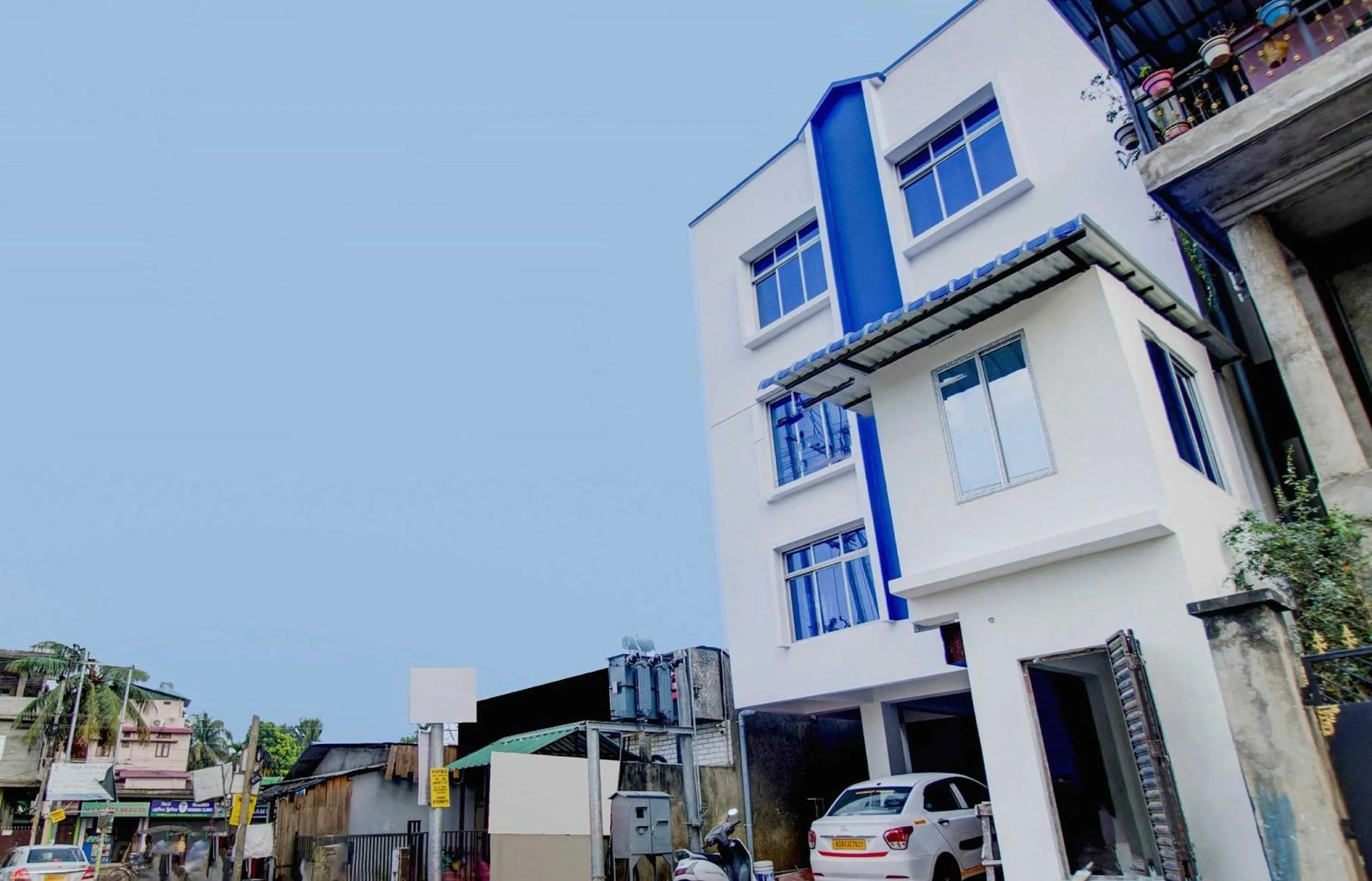 Facade/entrance in Hotel O Sai villa