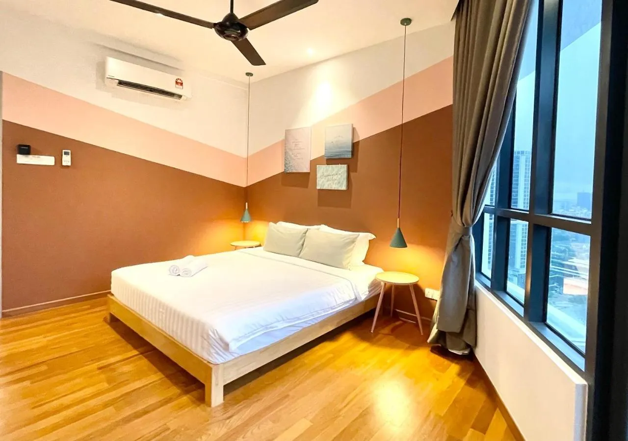 Bed in KL Gateway Premium Residences by Moka