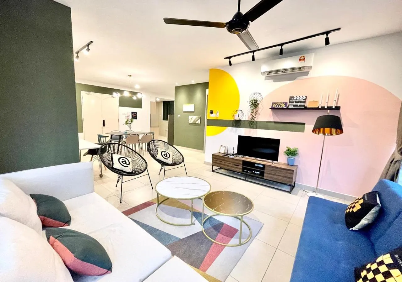 Living room in KL Gateway Premium Residences by Moka