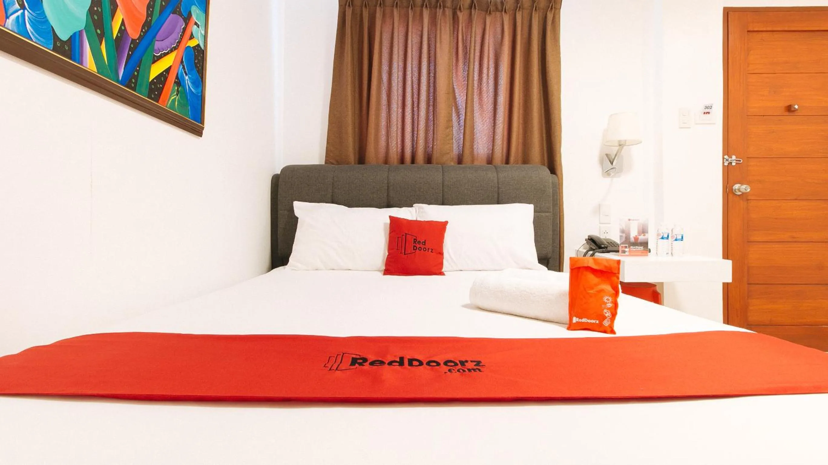 Bed in RedDoorz Plus @ Green Star Park Cagayan