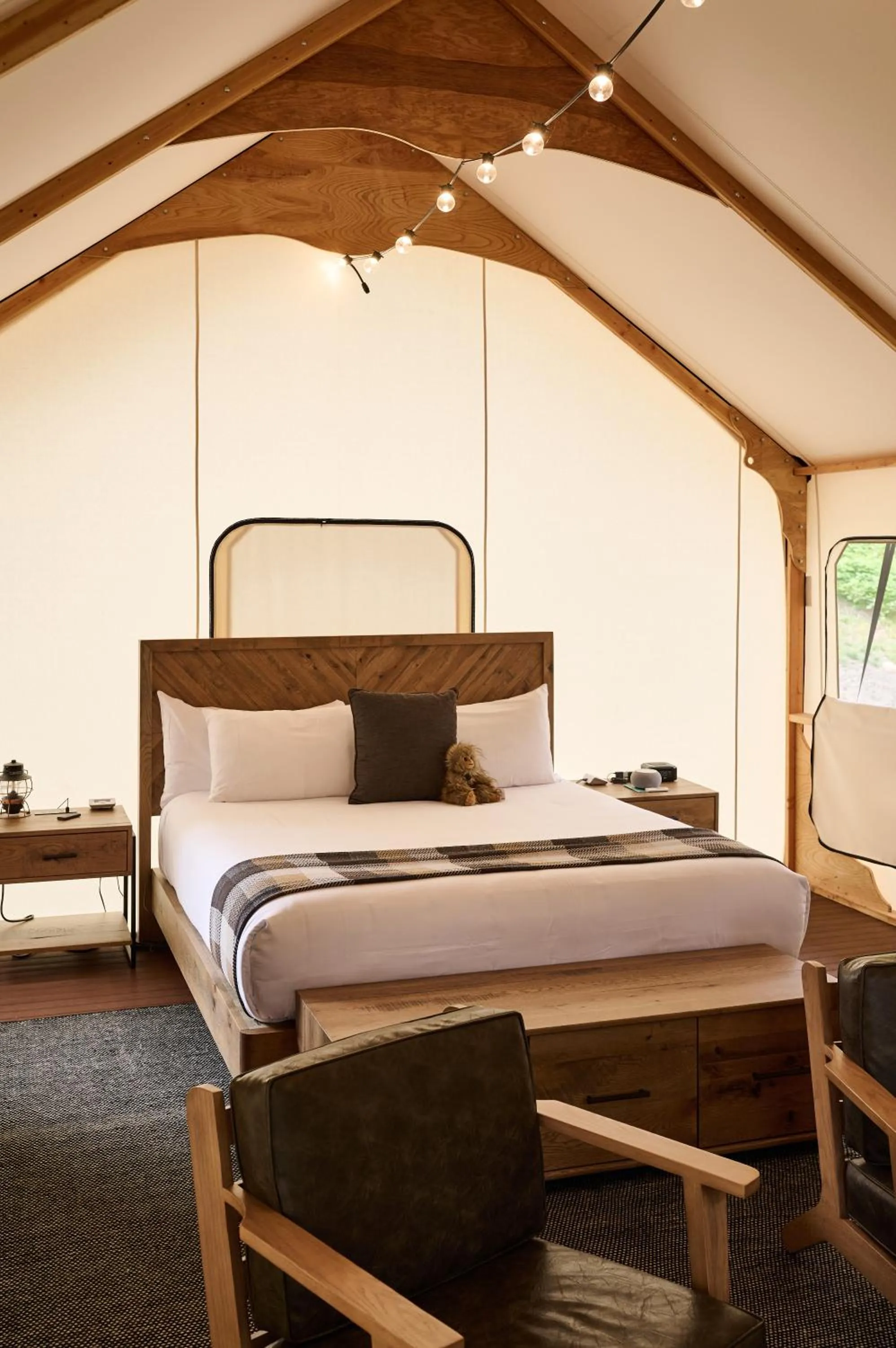 Bed in Skamania Lodge