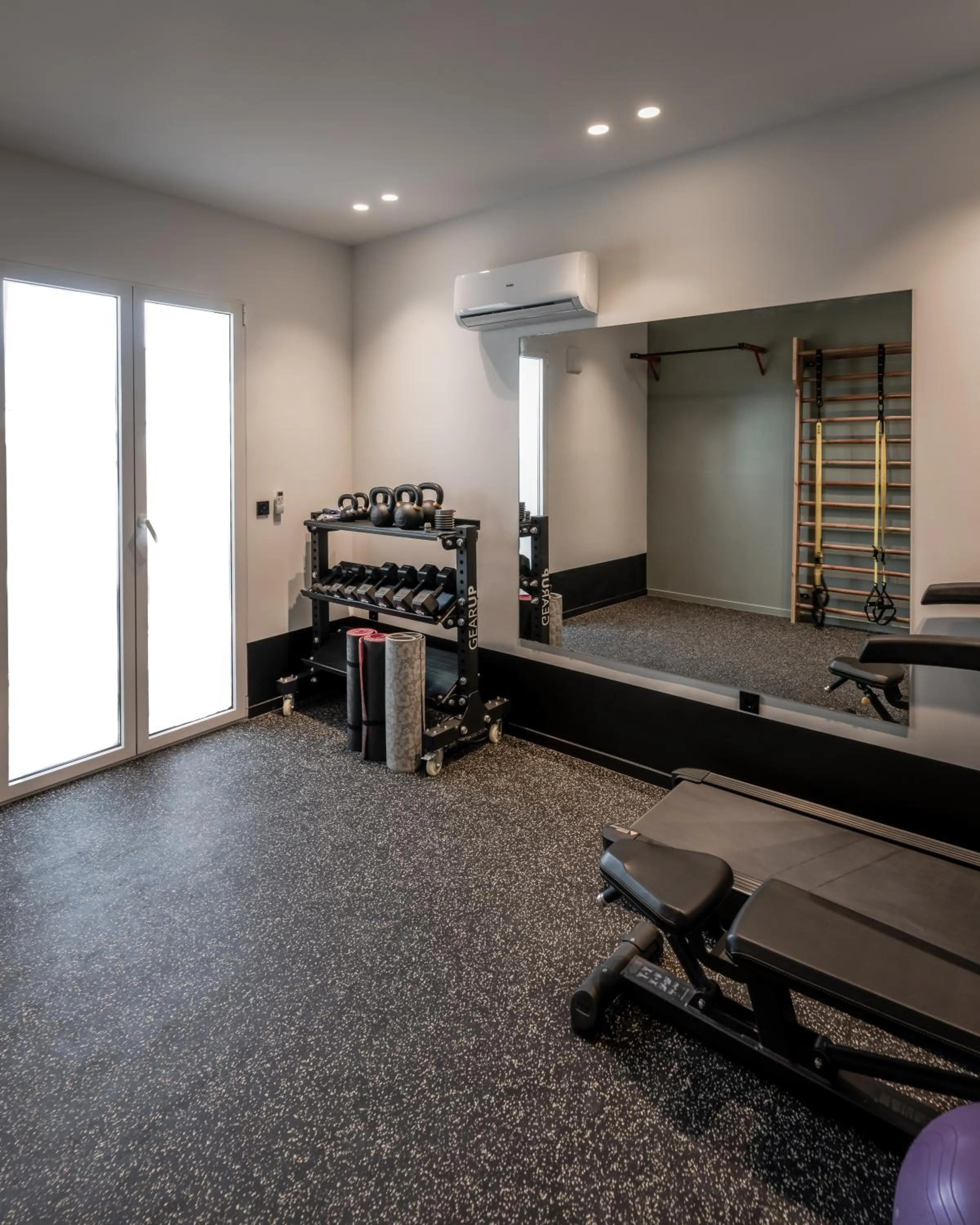 Fitness centre/facilities in Athinaion Recreation Suites