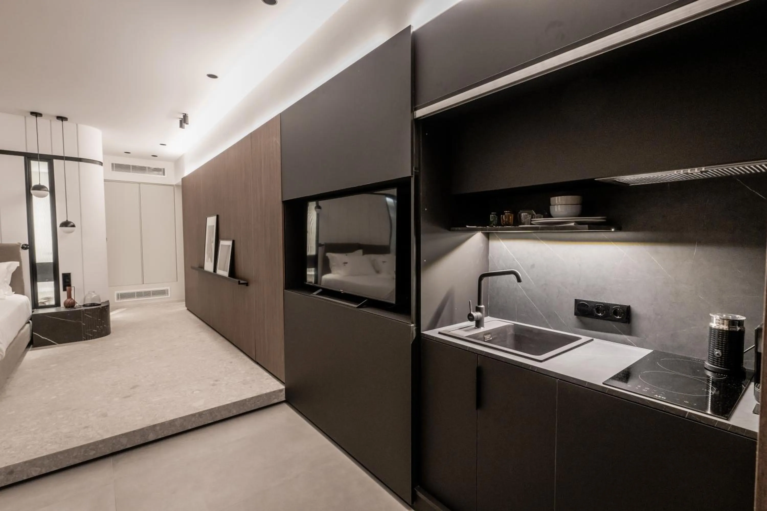 Athinaion Recreation Suites