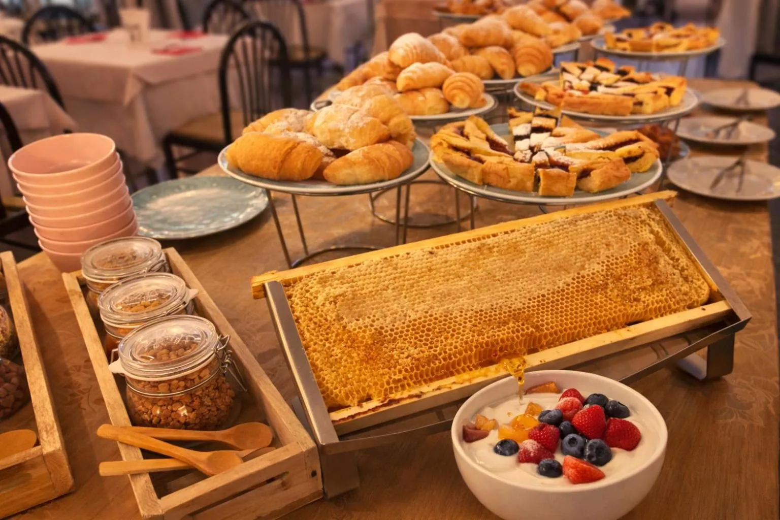 Breakfast in ELISABETTA hotel