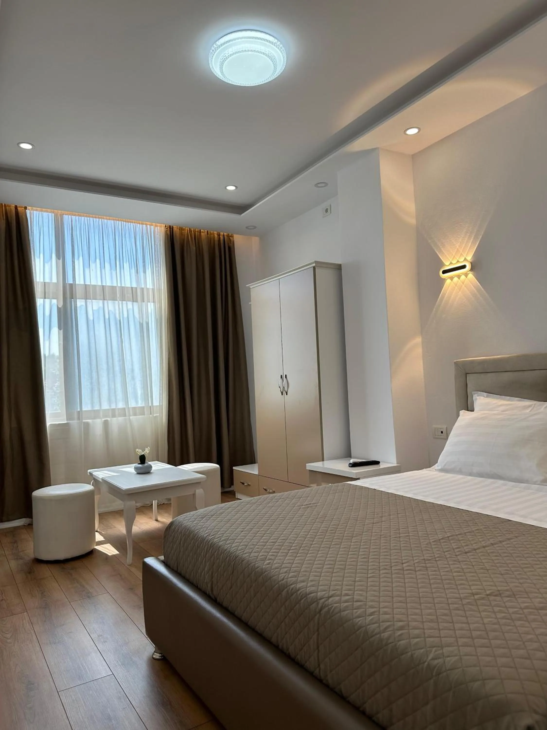 Bed in Hotel Arberia