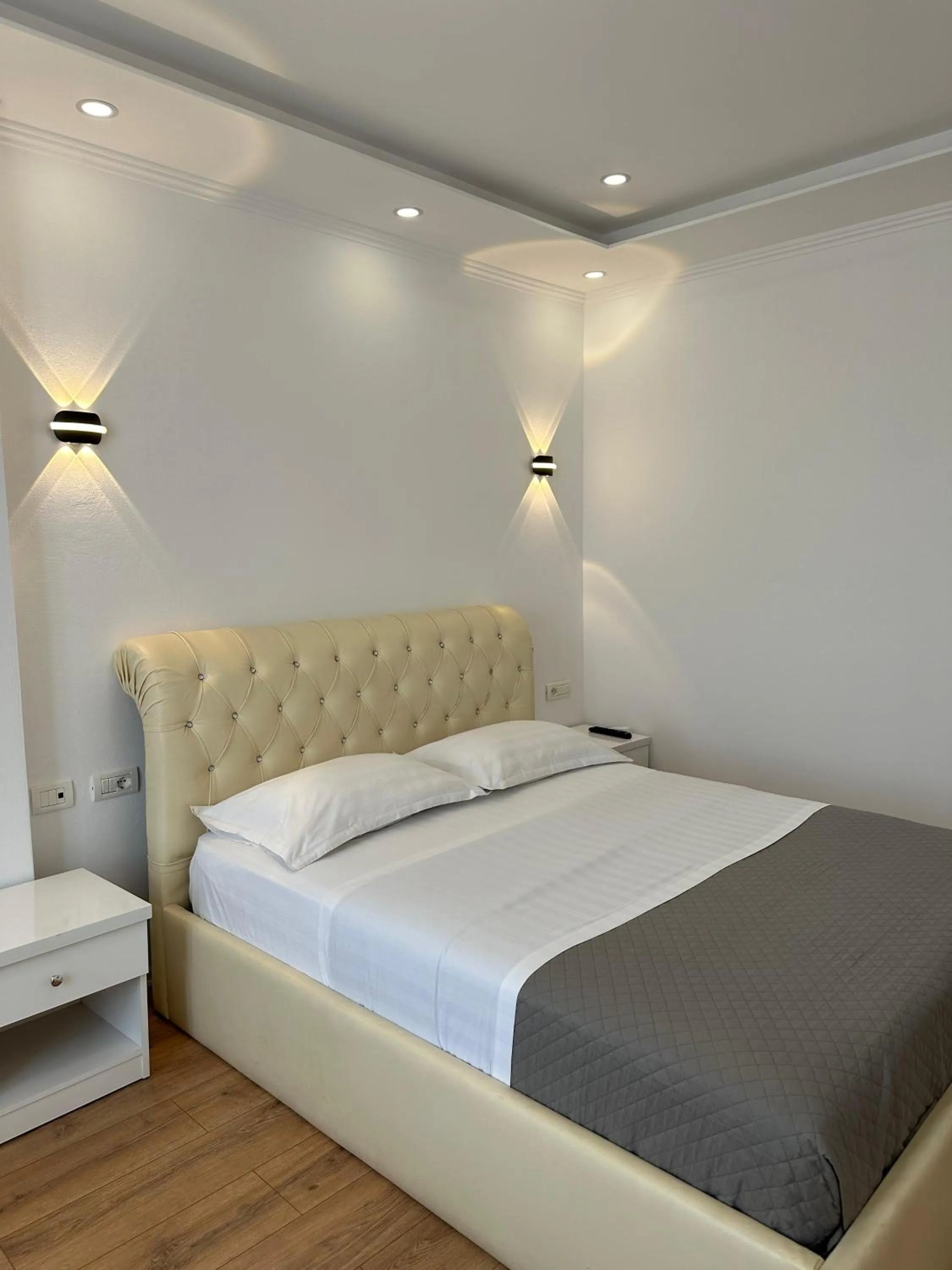 Bed in Hotel Arberia