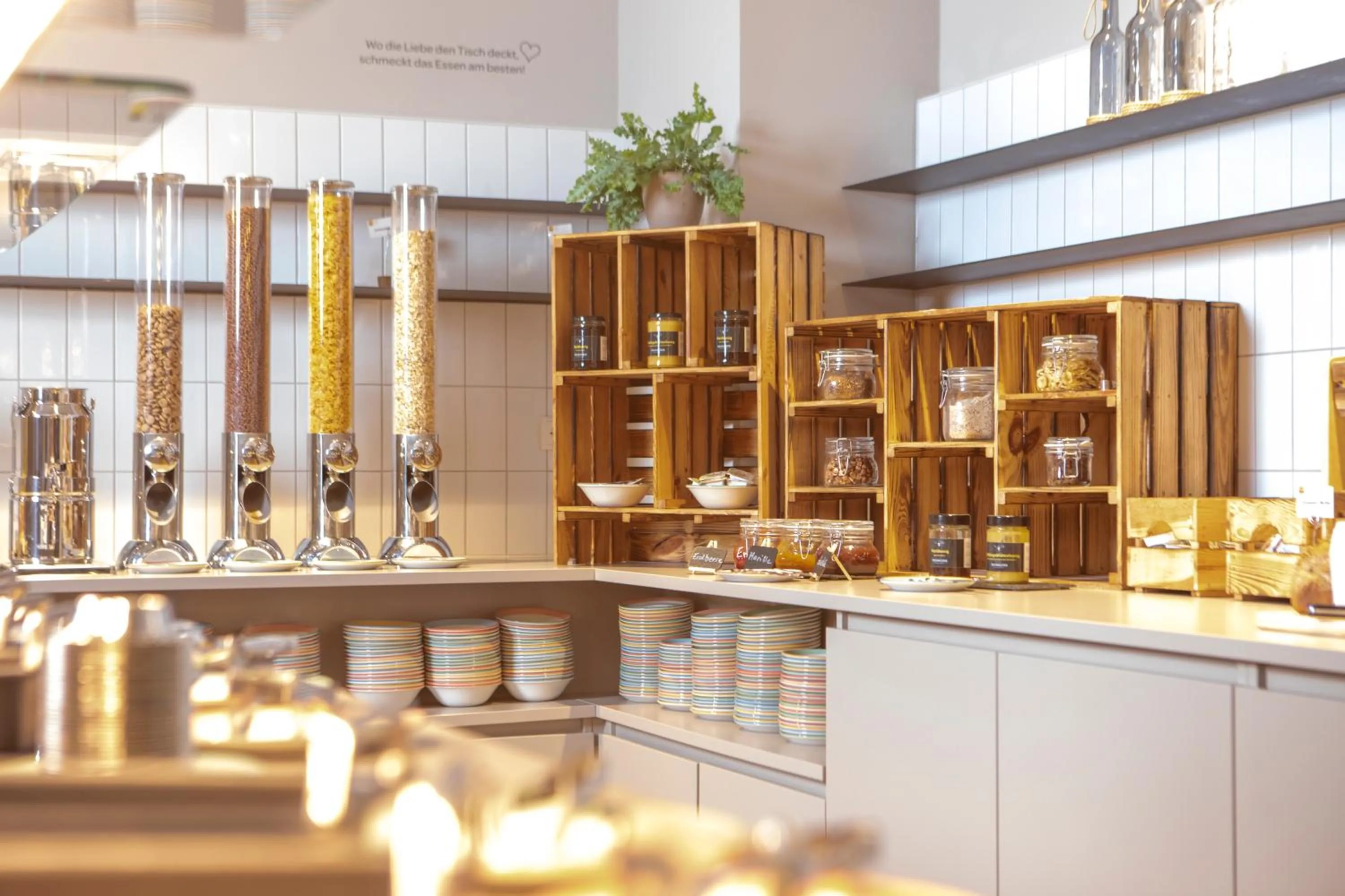 Buffet breakfast in JUFA Hotel Bregenz