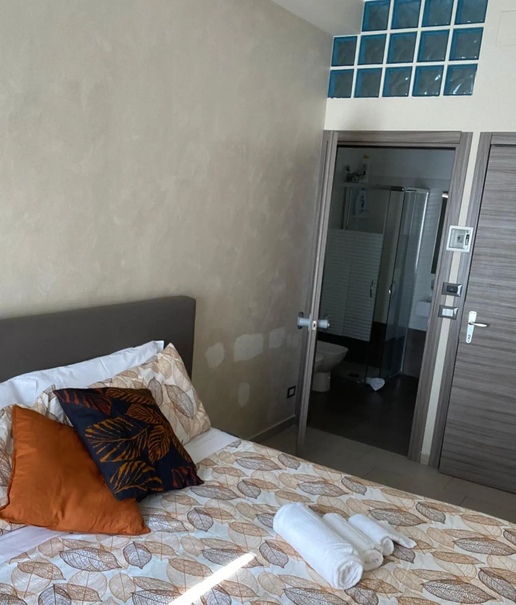Large Single Room - single occupancy in B&B Fontana Large Single Room - single occupancy in B&B Fontana