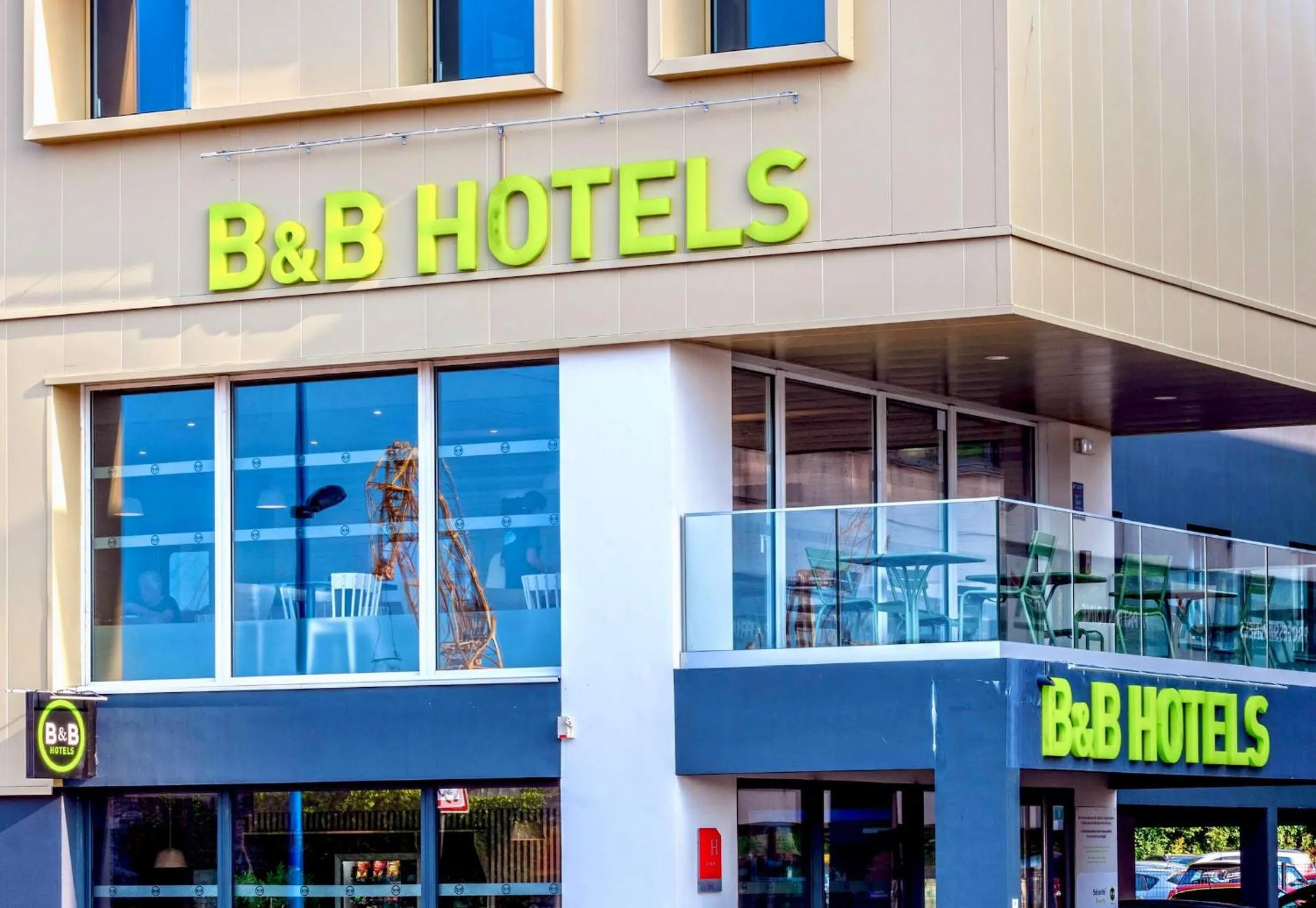 Property building in B&B HOTEL Brest Centre Port de Commerce