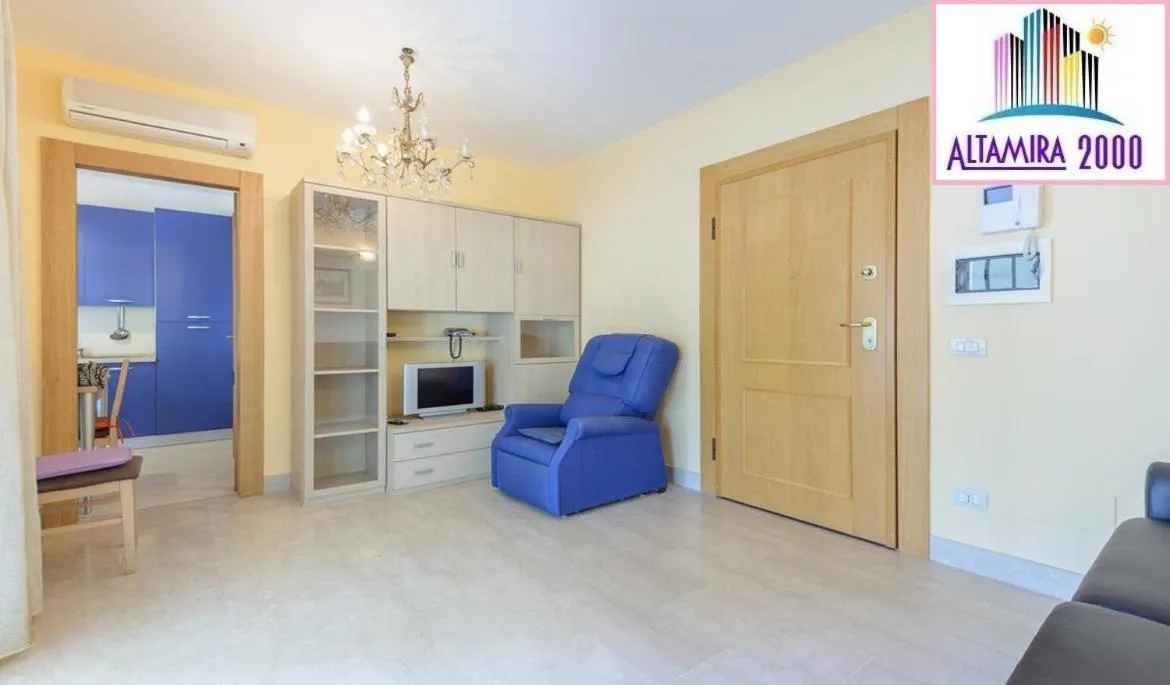 Living room in Altamira 2000 by GABRIELLA