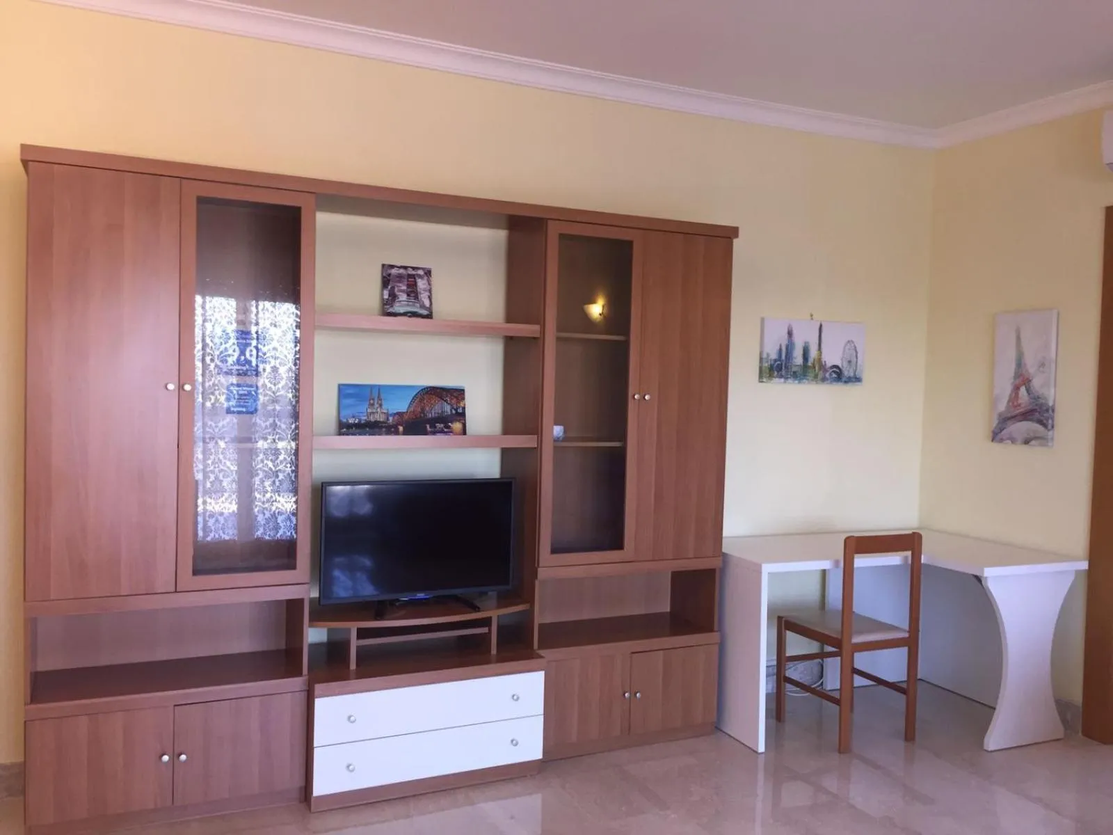 Altamira 2000 by GABRIELLA