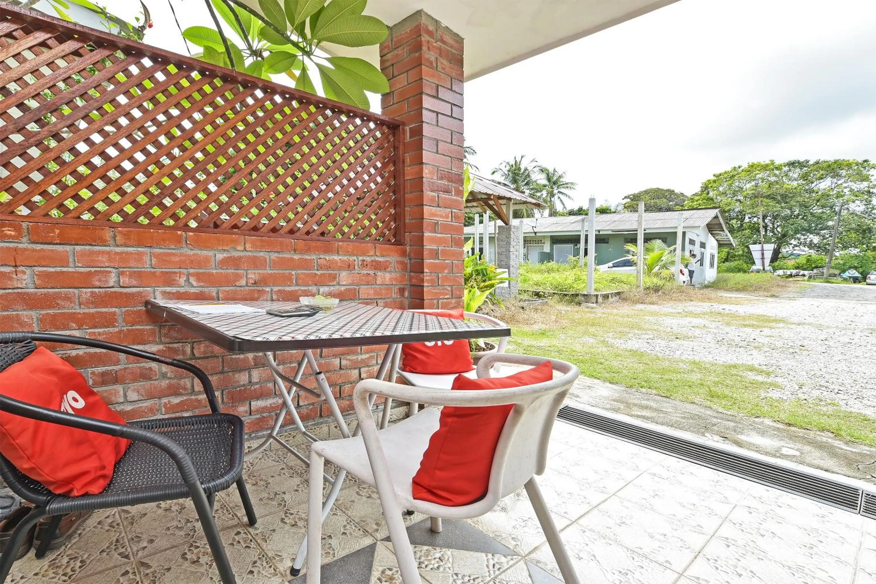 Lobby or reception in OYO Home 90348 Inspire Rooms