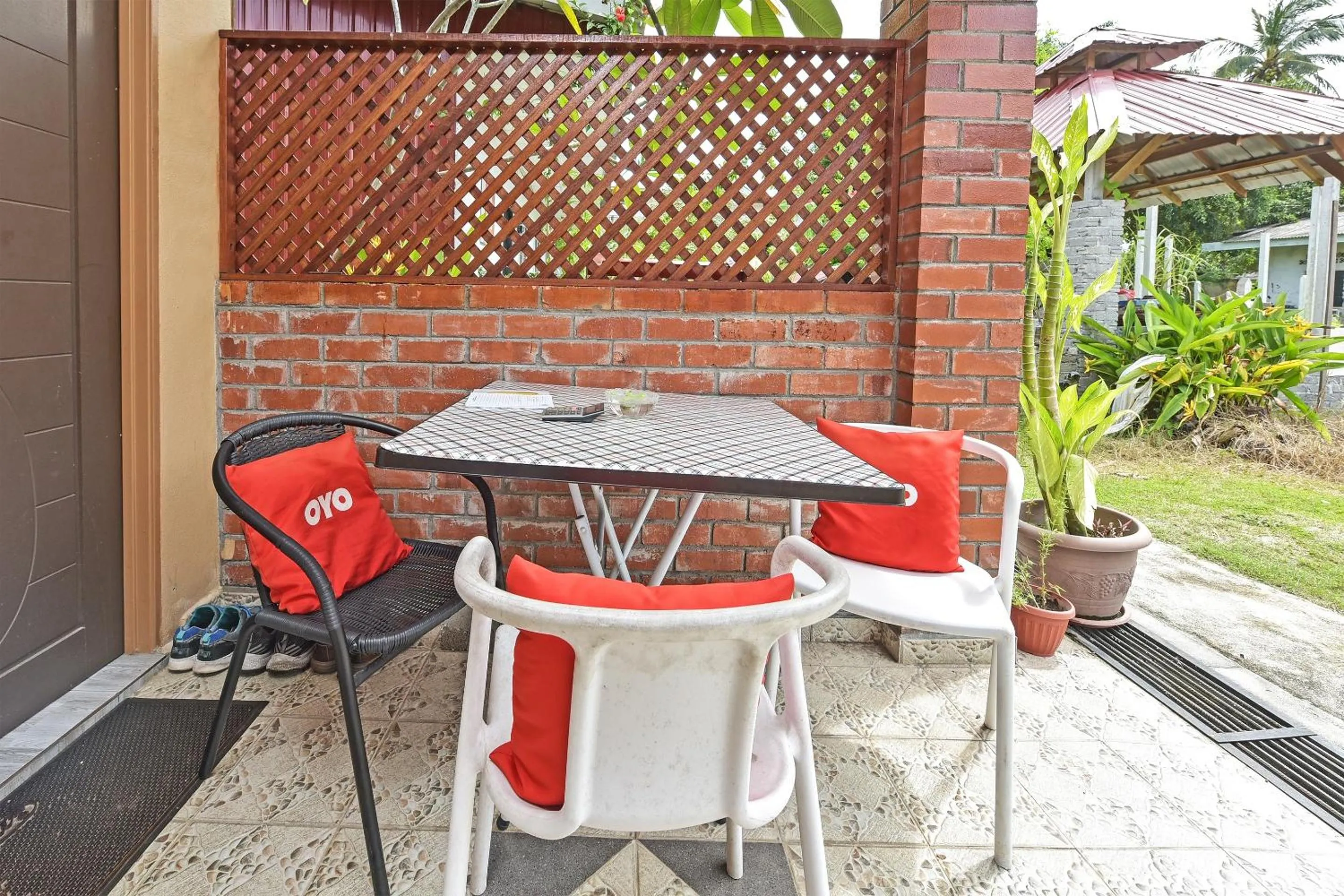 Lobby or reception in OYO Home 90348 Inspire Rooms