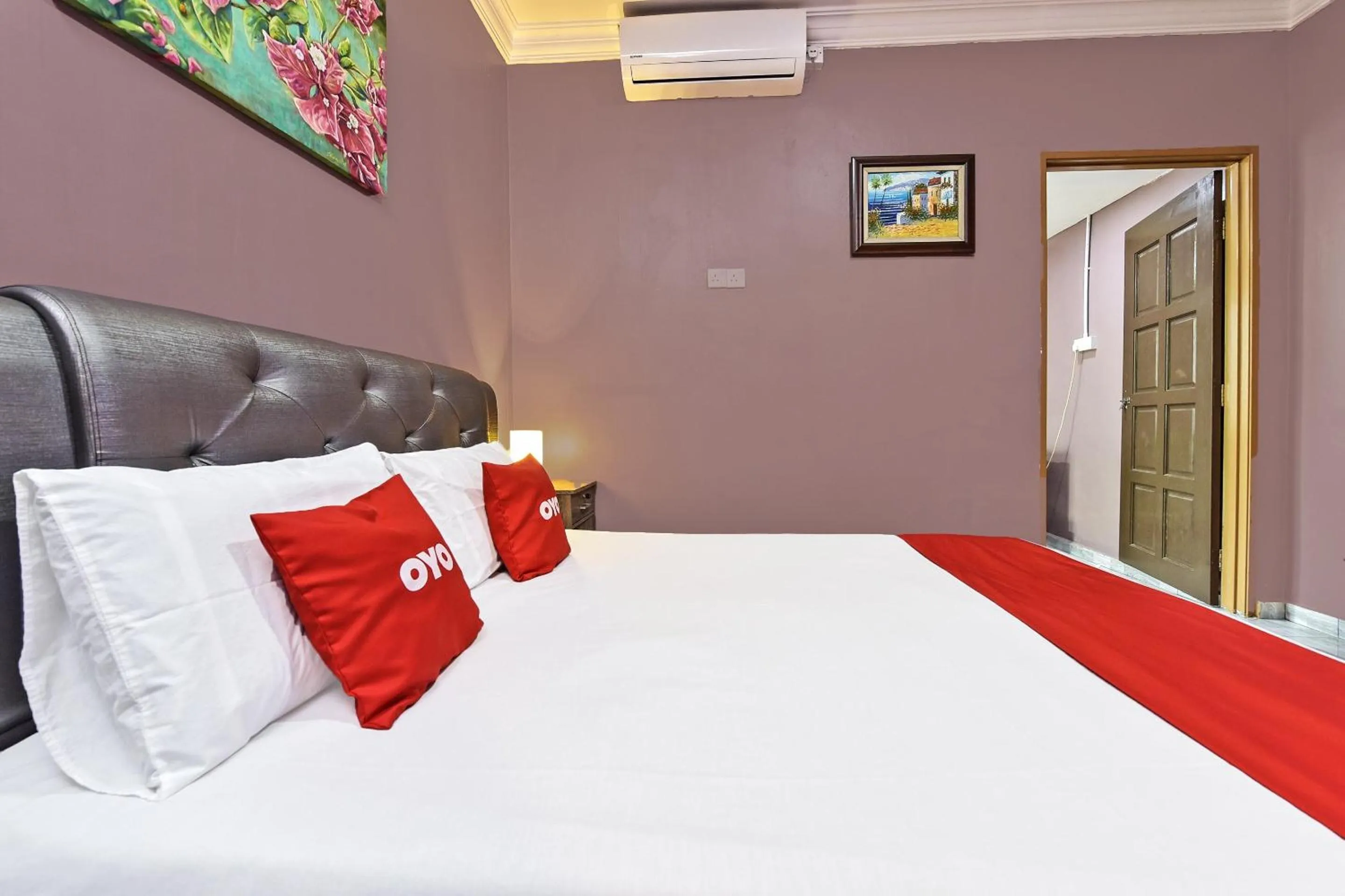 Bedroom in OYO Home 90348 Inspire Rooms