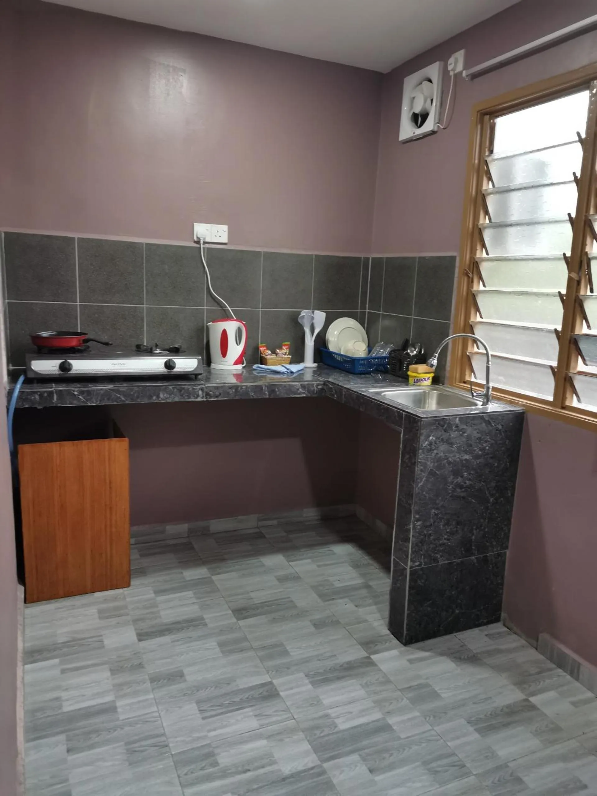 Bedroom in OYO Home 90348 Inspire Rooms