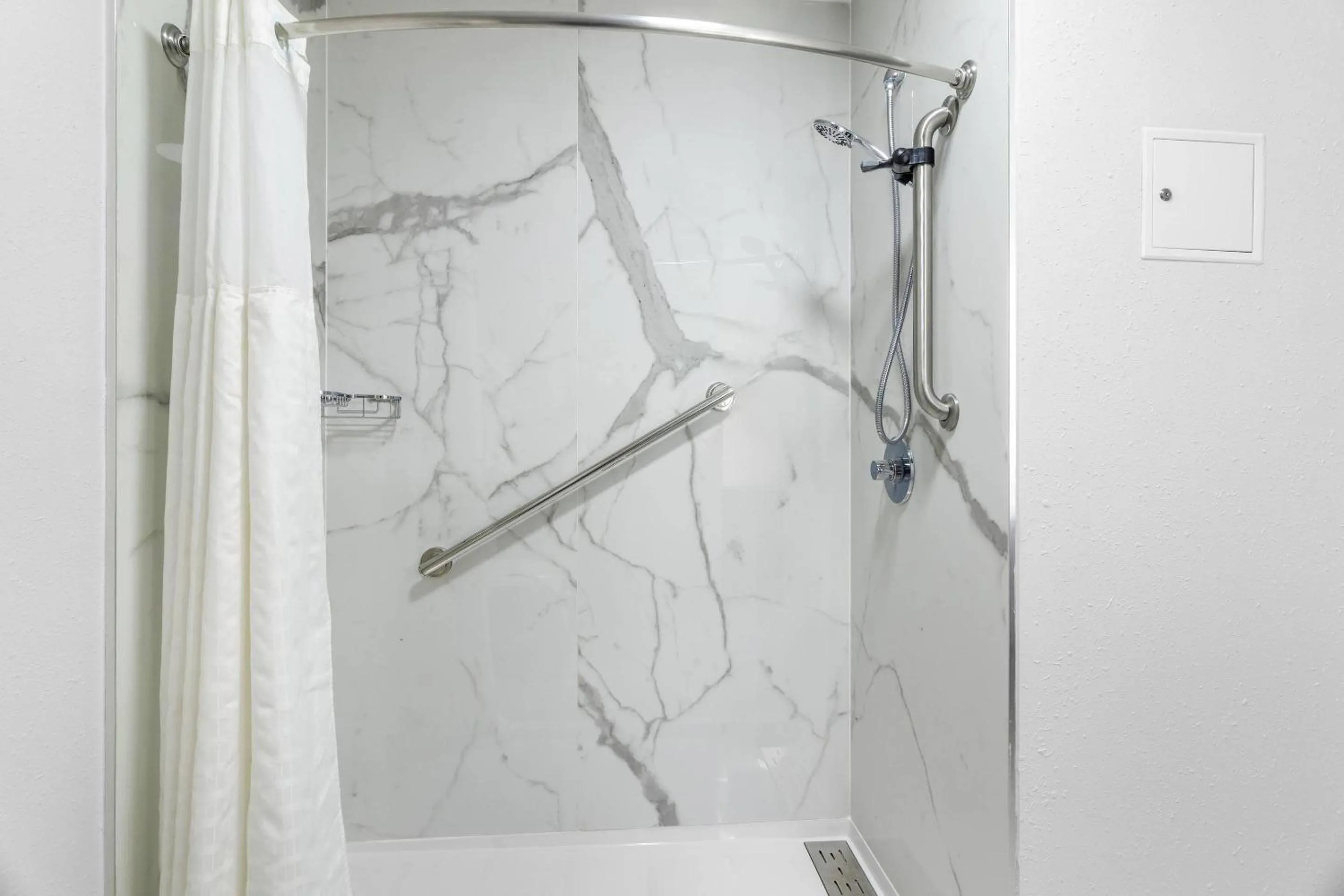 Bedroom in Comfort Suites