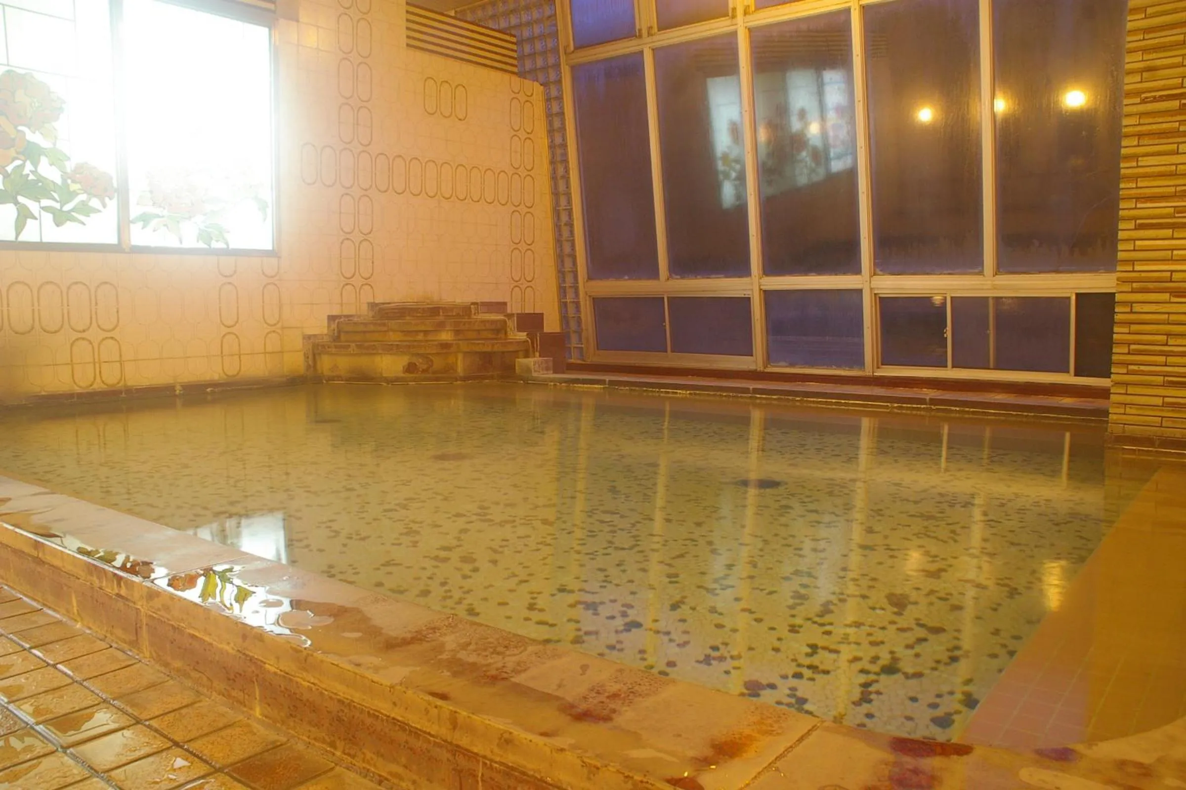 Hot Spring Bath in Itaniya