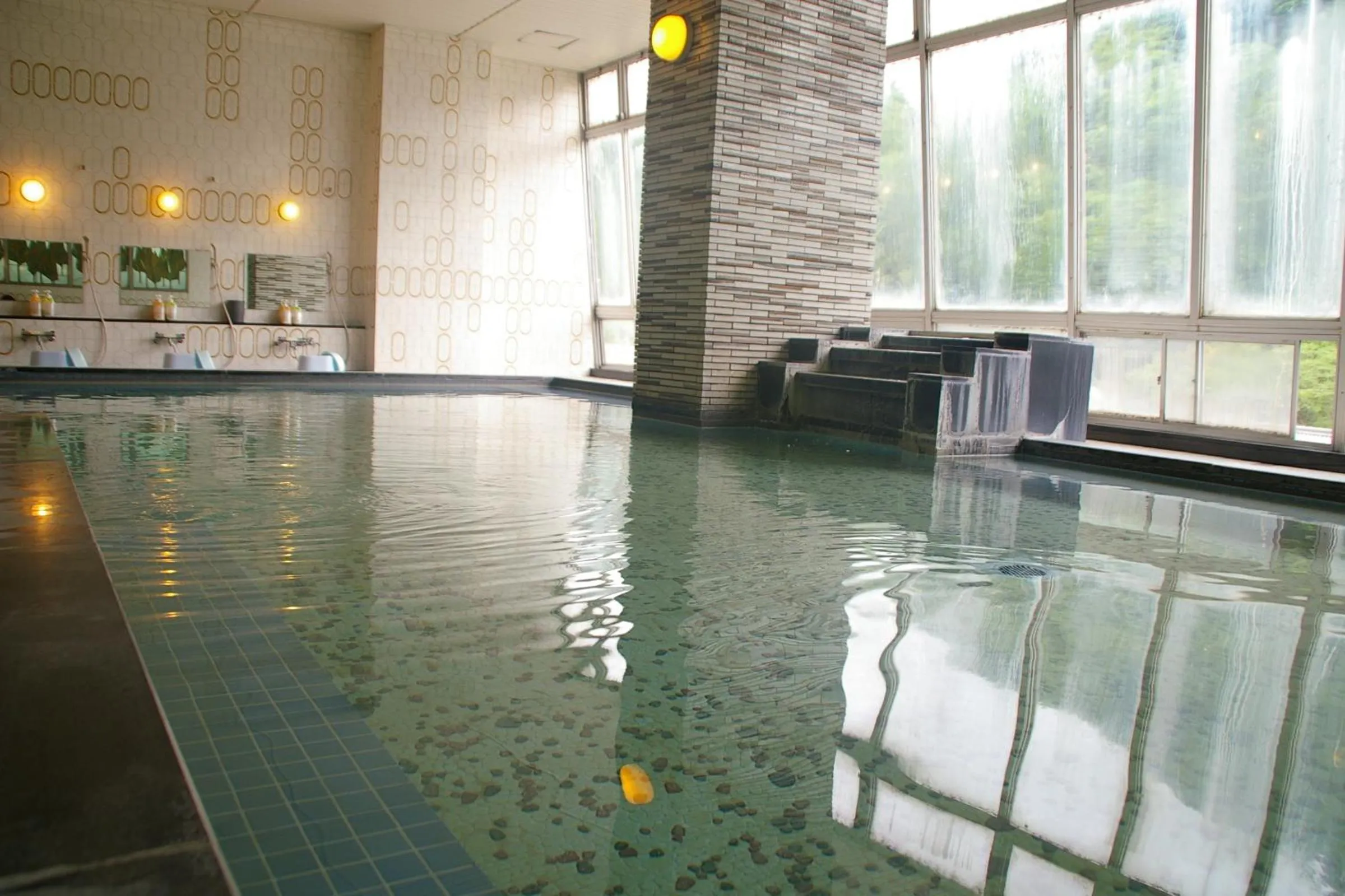 Hot Spring Bath in Itaniya