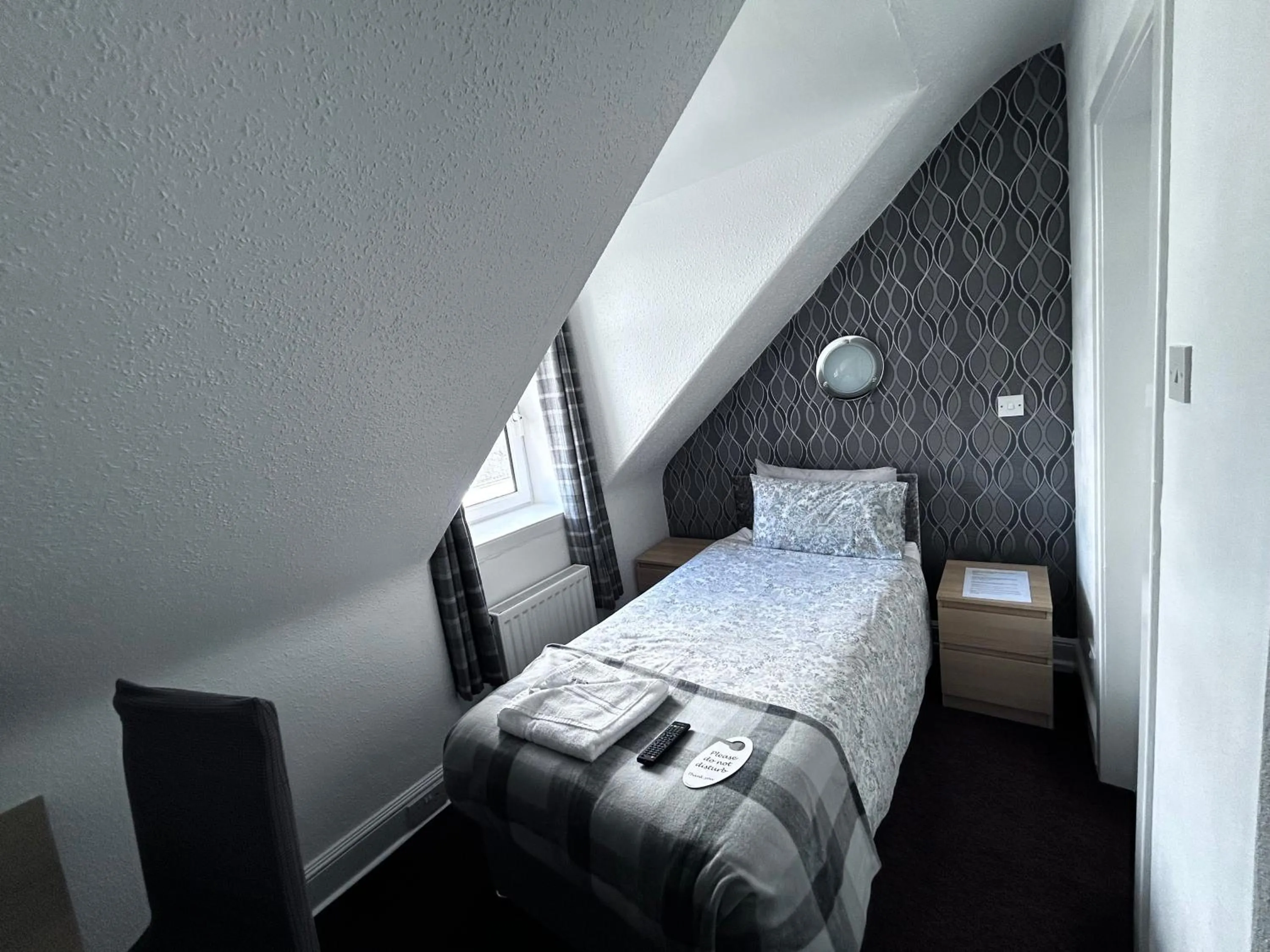 Bed in DunMoore Guesthouse