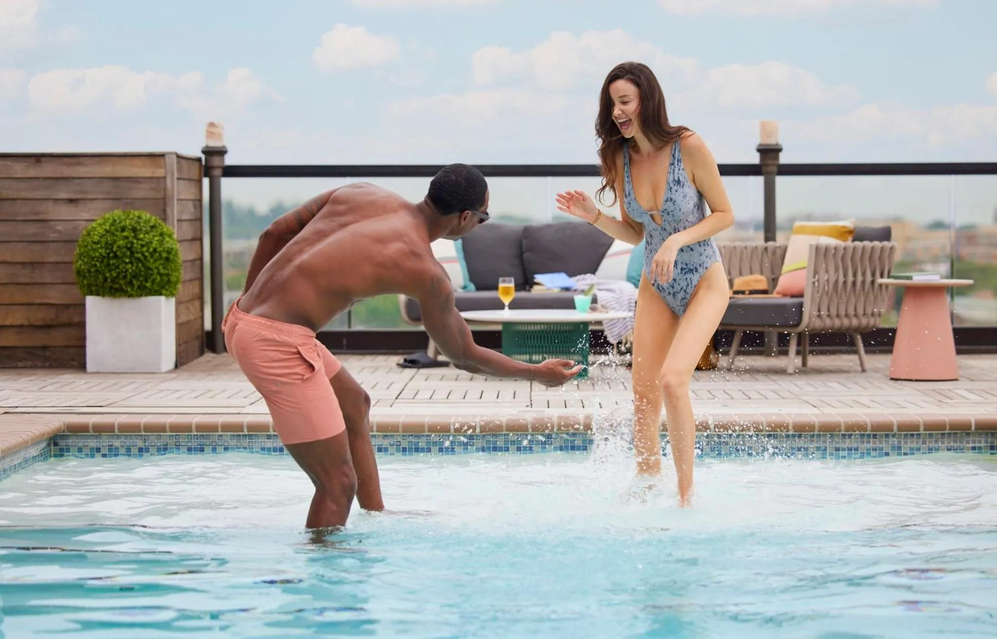 Swimming pool in Viceroy Washington DC