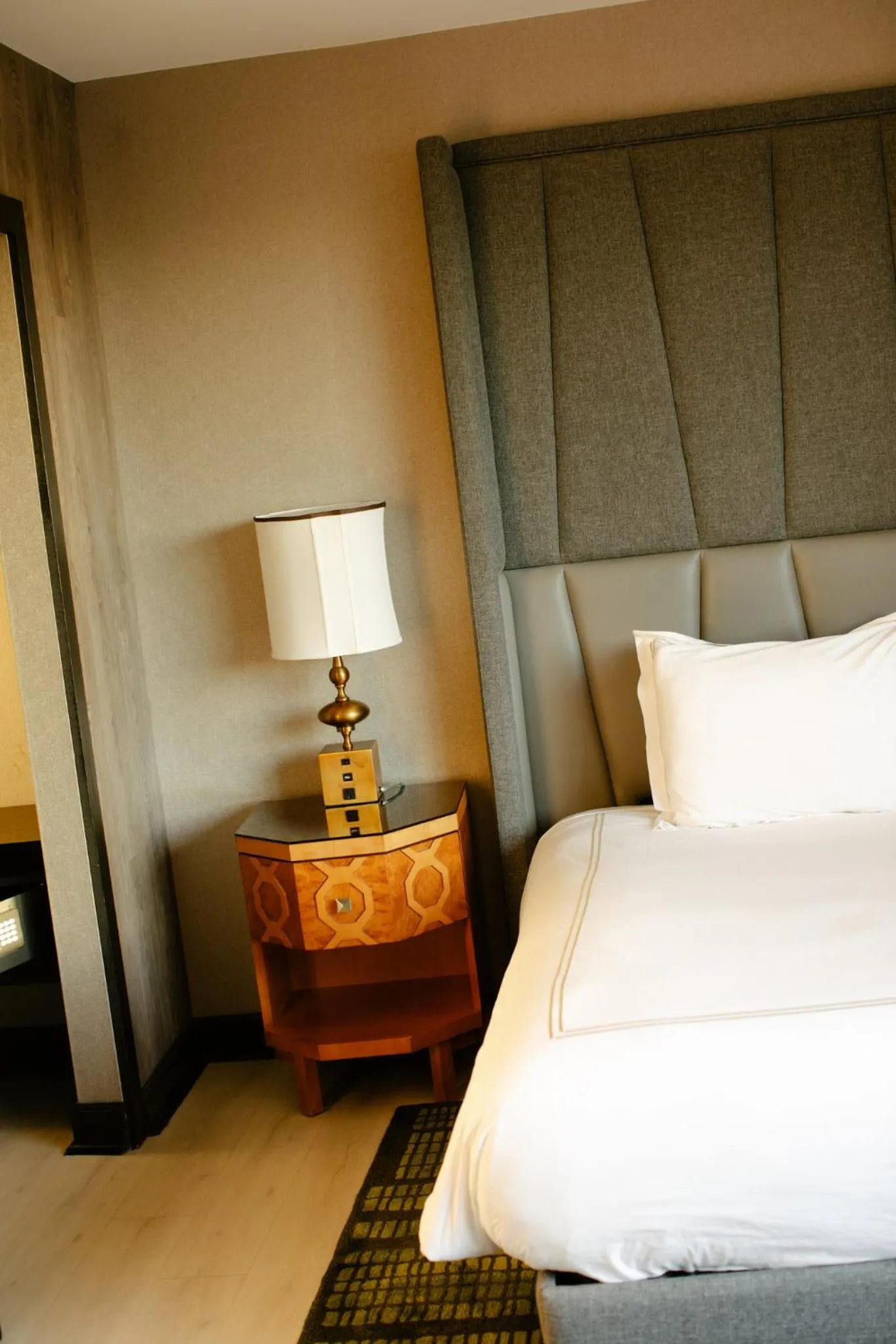 Photo of the whole room, Bed in Viceroy Washington DC