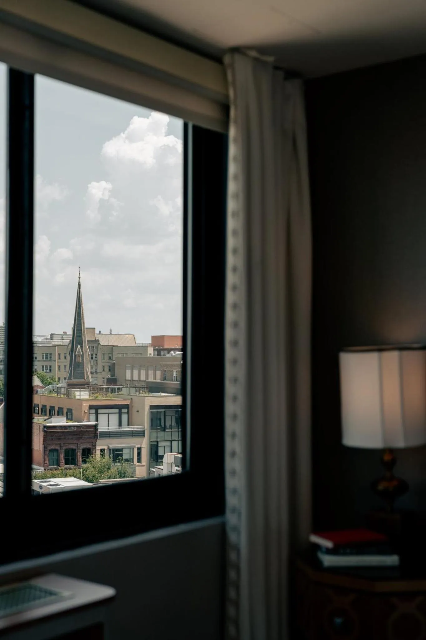 Photo of the whole room in Viceroy Washington DC