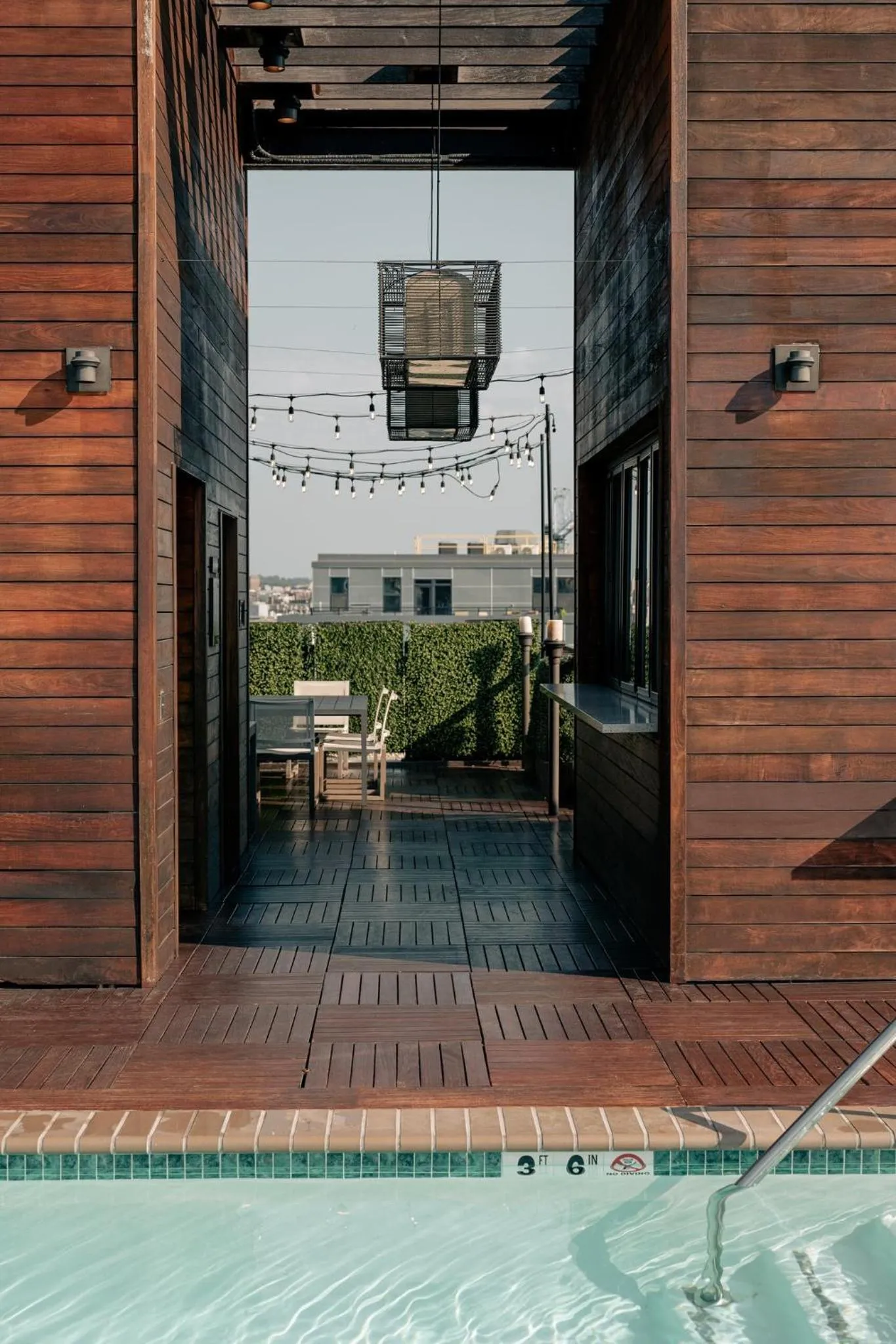 Swimming pool in Viceroy Washington DC