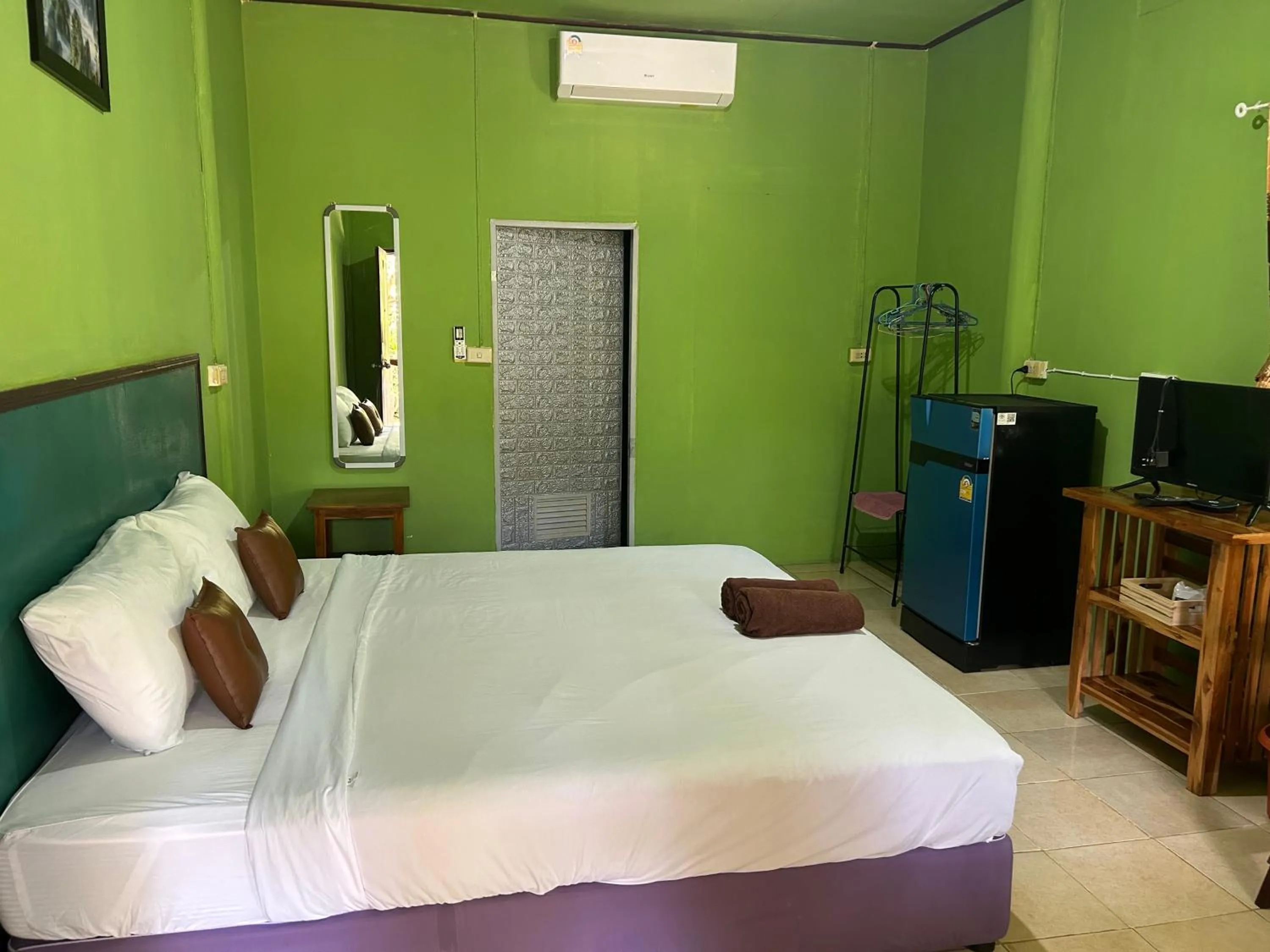 Bedroom, Bed in ABC Bungalow