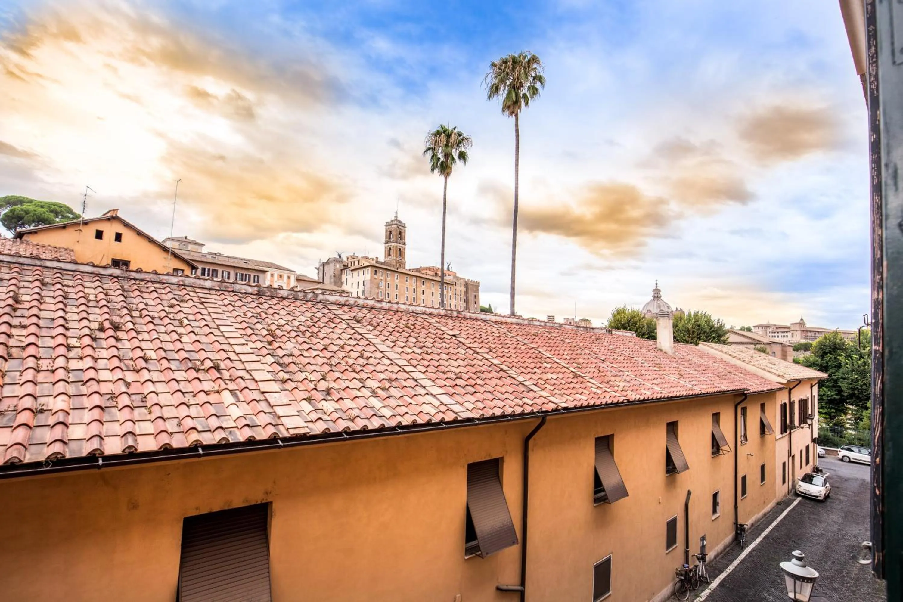 Property building in Elegant Apartment Behind the Colosseum