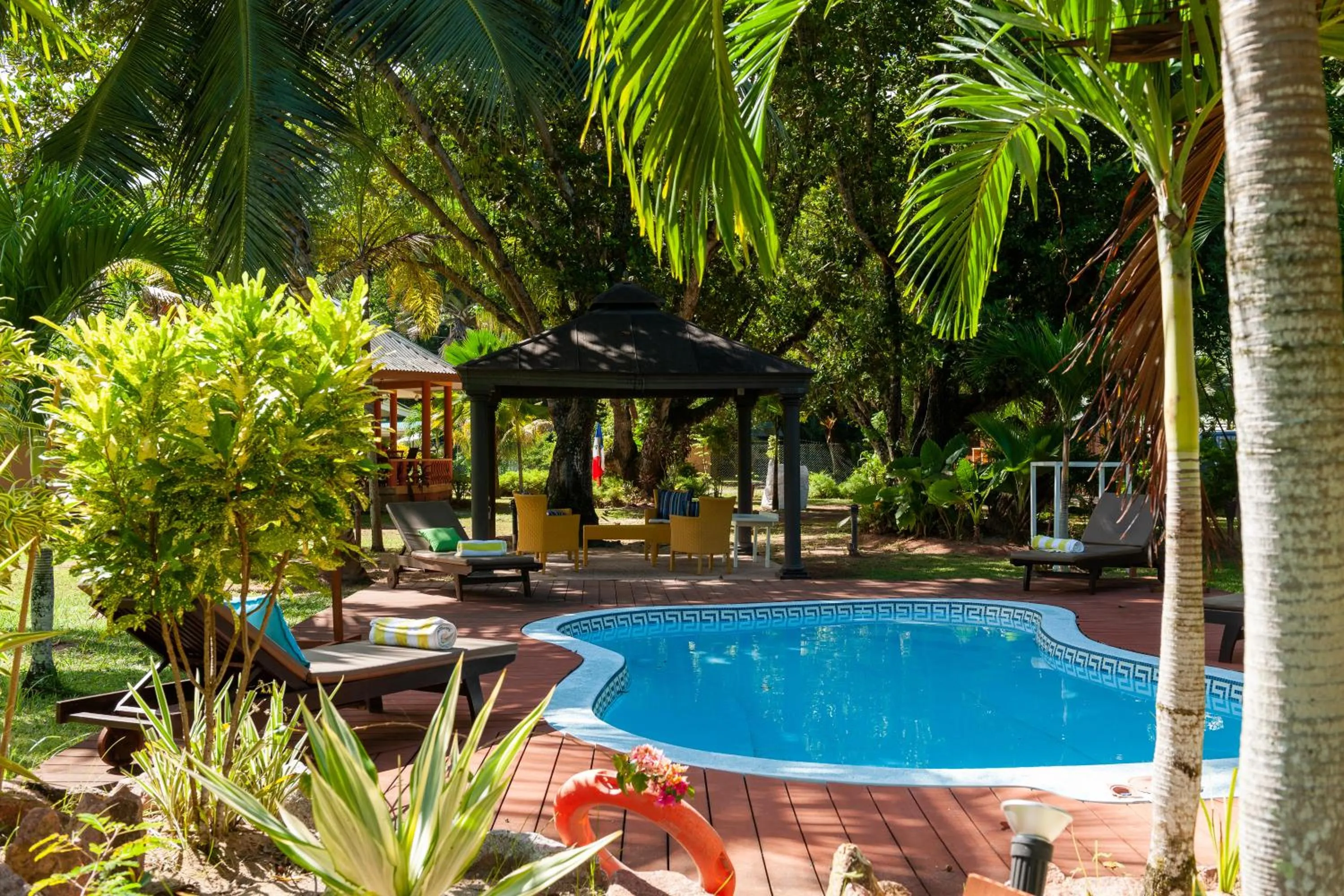 Swimming pool in Villas des Alizes beachfront suites and garden villas