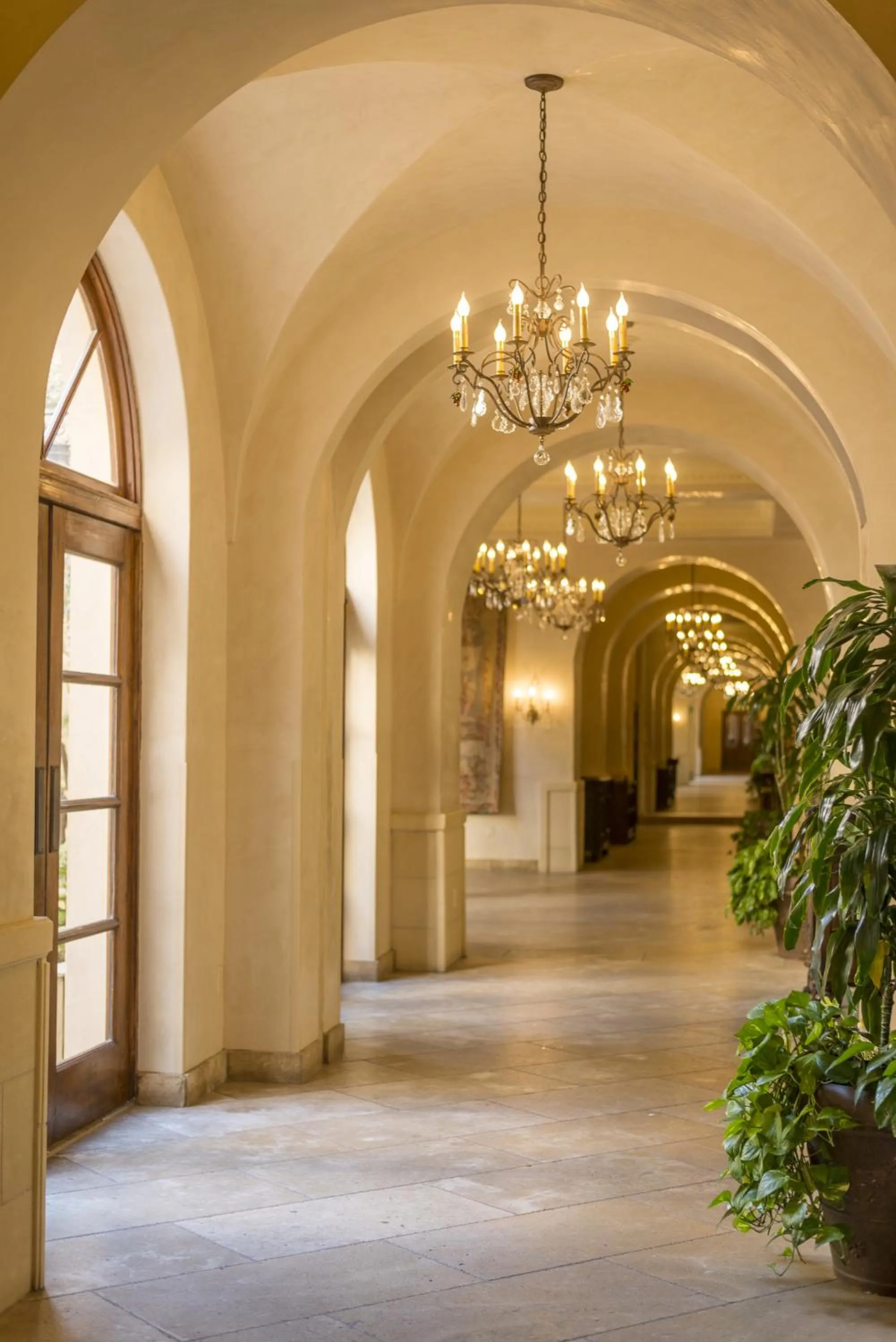 Decorative detail in Ayres Hotel Manhattan Beach