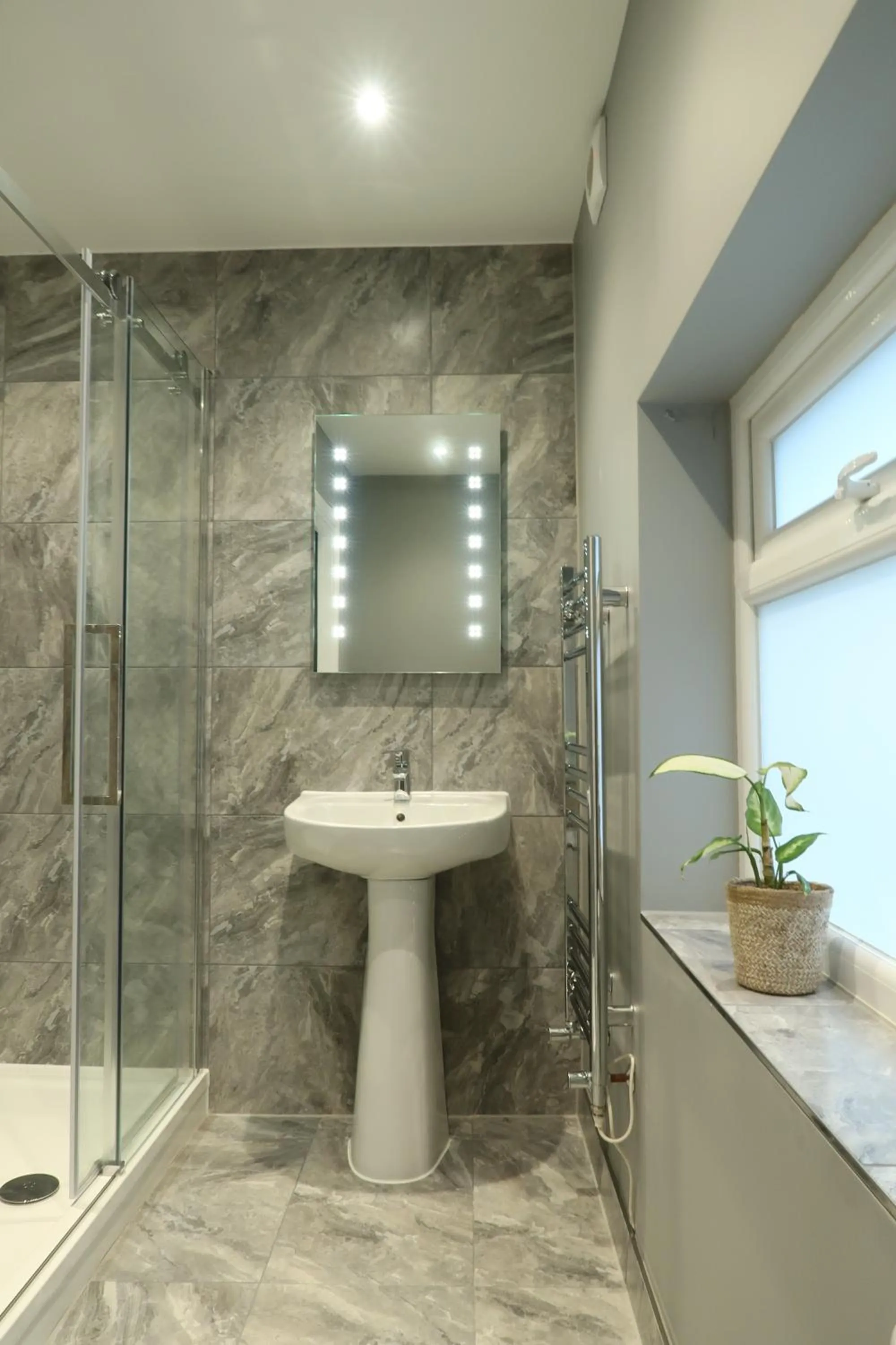 Shower in The Craft House