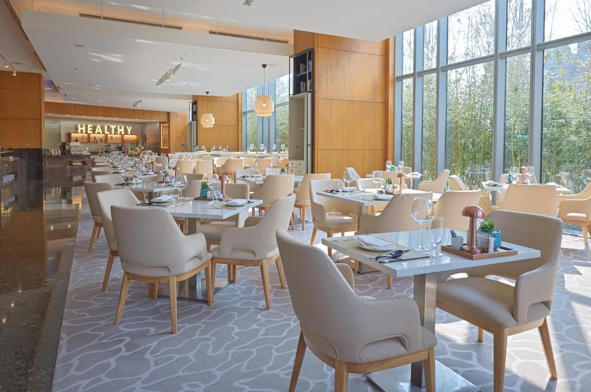 Restaurant/places to eat in InterContinental Beijing Beichen by IHG l Walking Distance to Bird's Nest & Water Cube & Metro Station l Interconnected with China National Convention Center l Award-winning Club Lounge with Mixologist l Direct Metro Line to Wangfujing