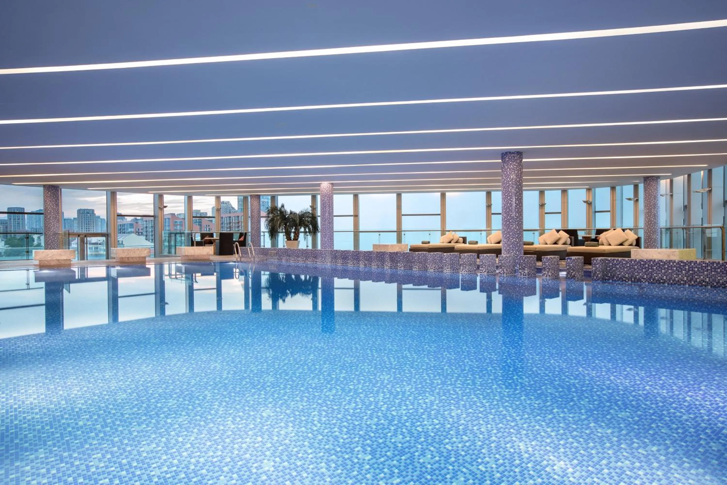 Swimming pool in InterContinental Beijing Beichen by IHG l Walking Distance to Bird's Nest & Water Cube & Metro Station l Interconnected with China National Convention Center l Award-winning Club Lounge with Mixologist l Direct Metro Line to Wangfujing
