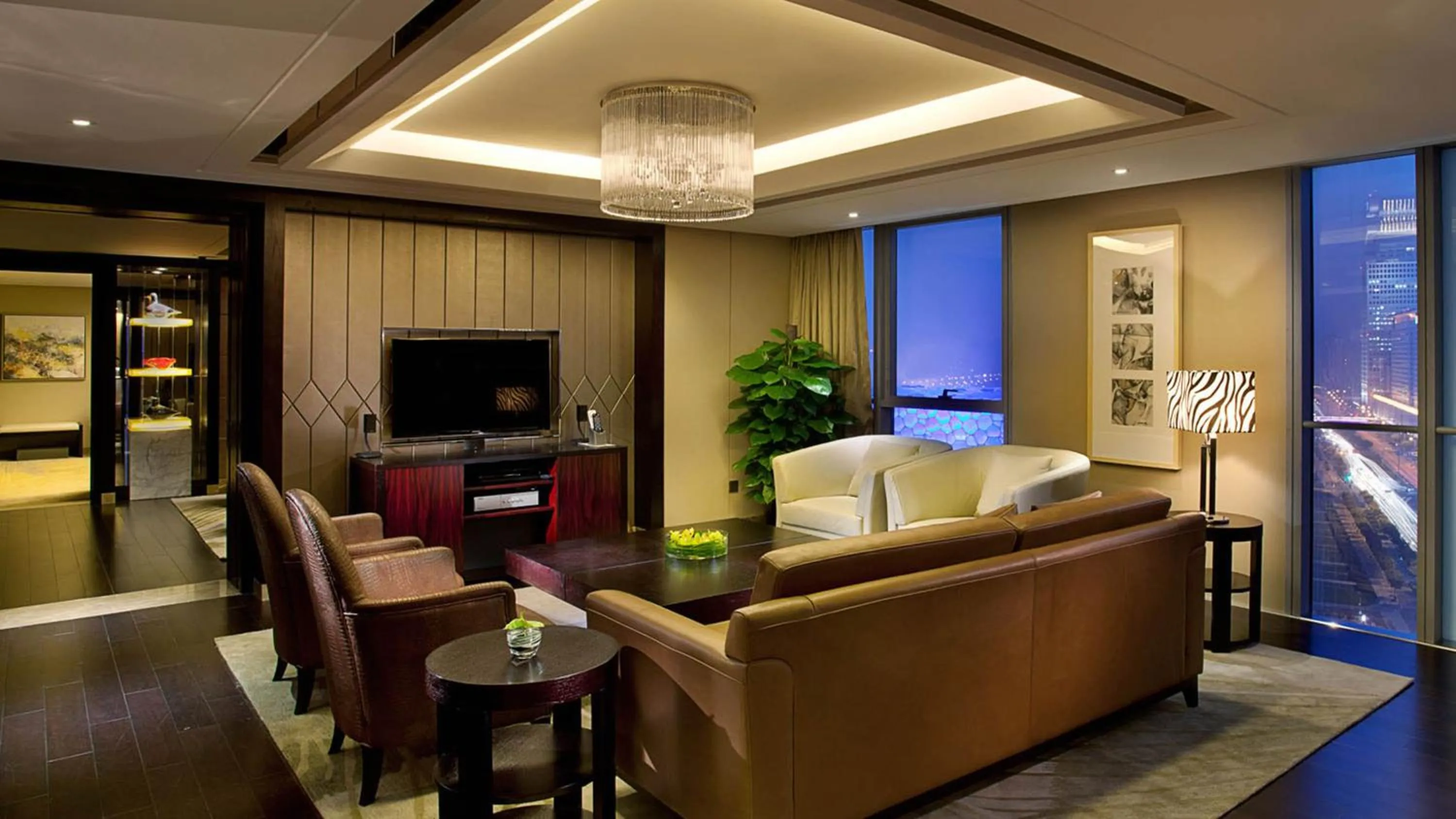Photo of the whole room in InterContinental Beijing Beichen by IHG l Walking Distance to Bird's Nest & Water Cube & Metro Station l Interconnected with China National Convention Center l Award-winning Club Lounge with Mixologist l Direct Metro Line to Wangfujing