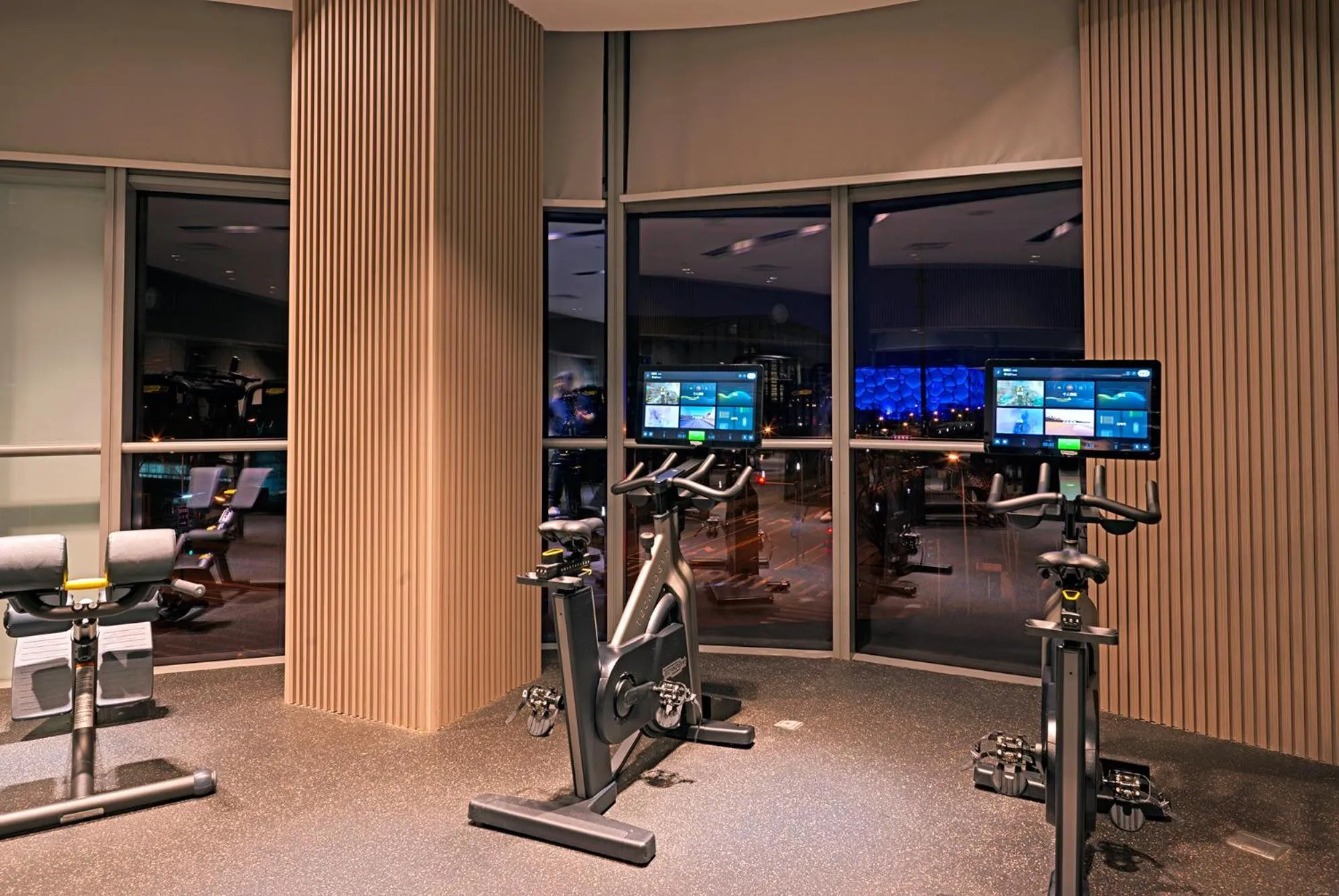 Fitness centre/facilities in InterContinental Beijing Beichen by IHG l Walking Distance to Bird's Nest & Water Cube & Metro Station l Interconnected with China National Convention Center l Award-winning Club Lounge with Mixologist l Direct Metro Line to Wangfujing