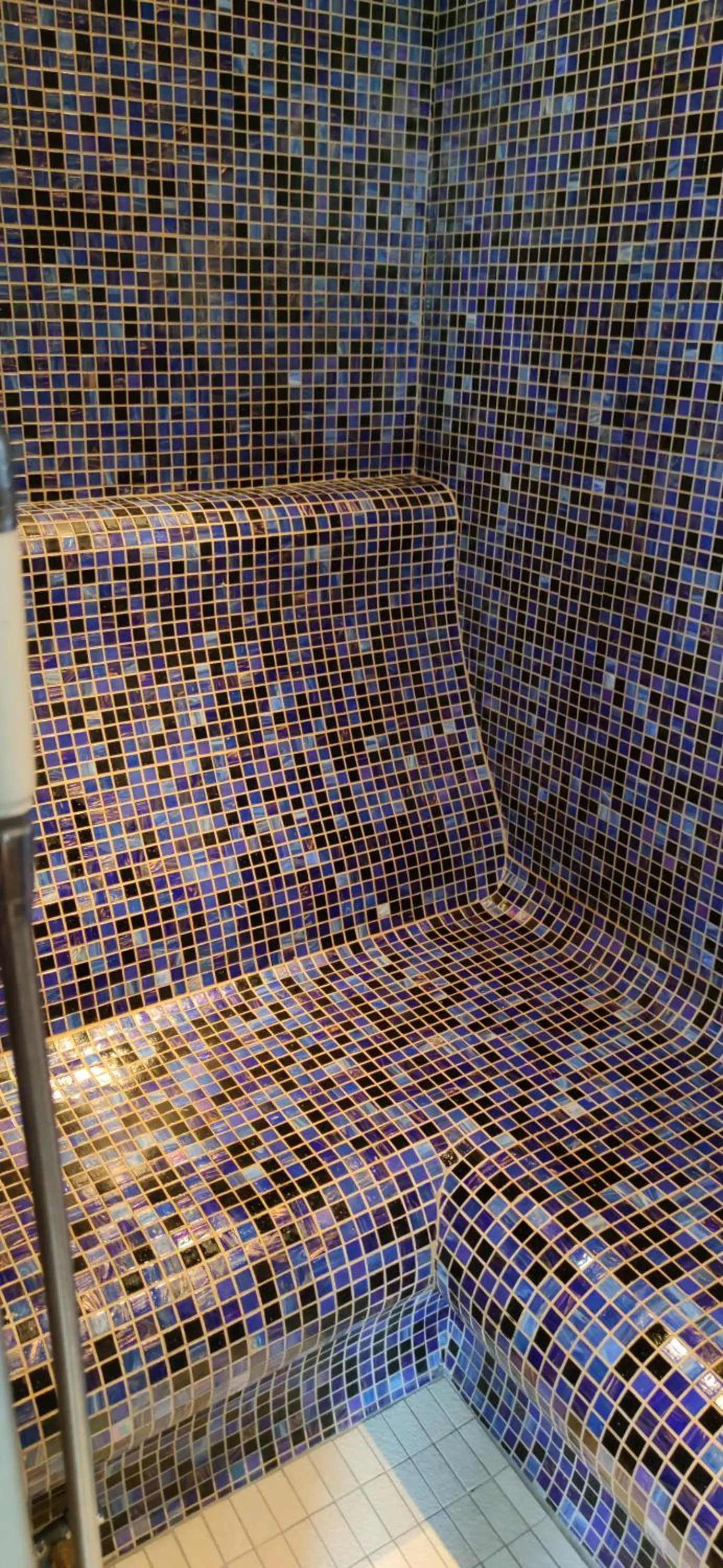 Steam room in Comme une évidence