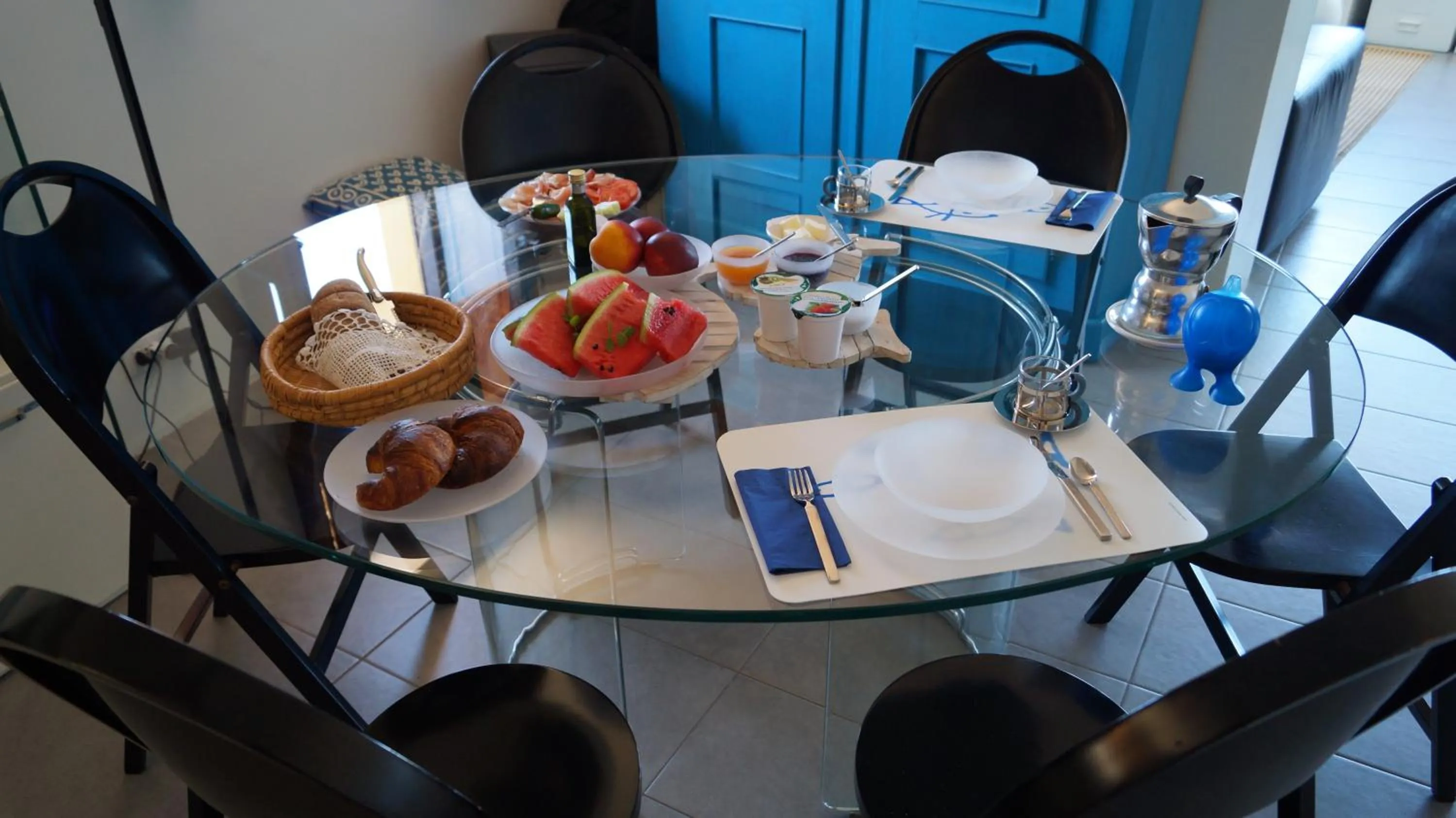 Communal kitchen in B&B Il Vicolo Di Pizzo