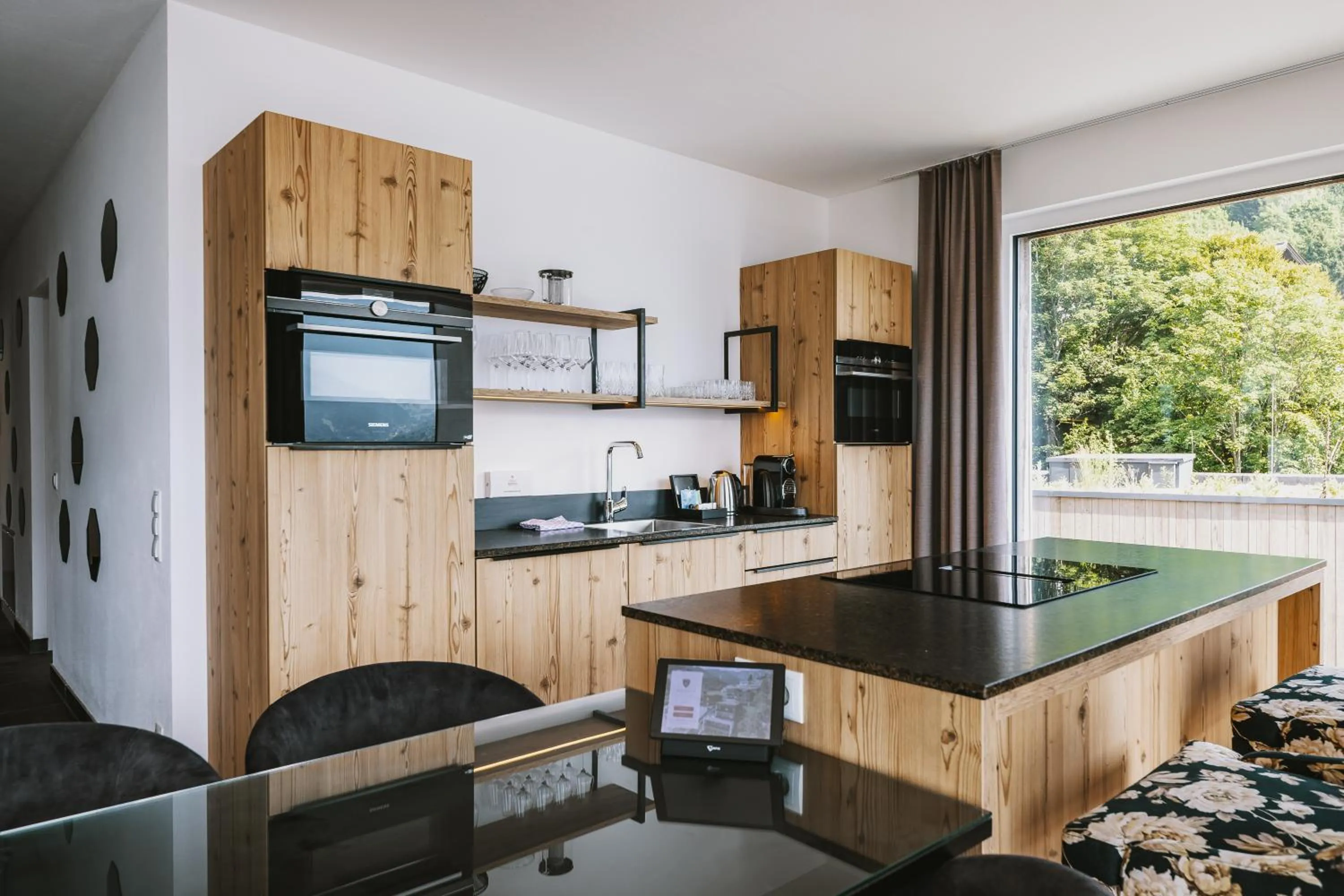Kitchen or kitchenette in Nikolaus by AvenidA Panoramic Wellness Suites