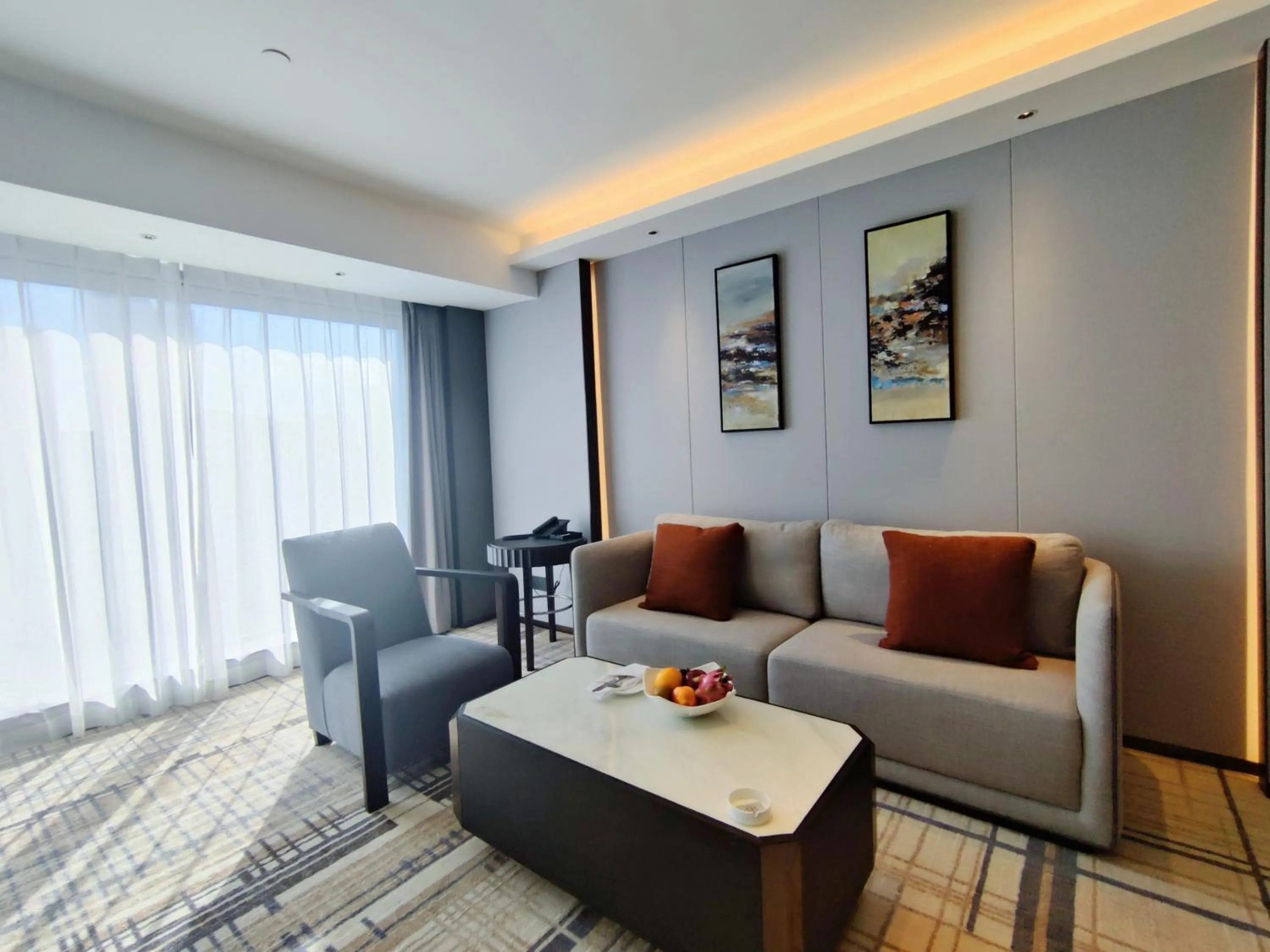 Living room in Swissôtel Shenyang