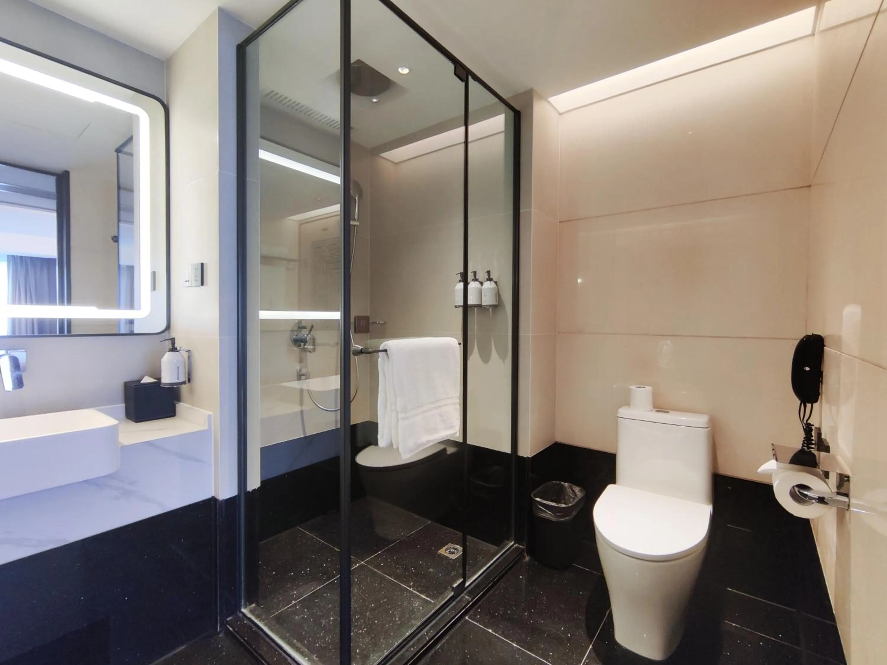 Bathroom in Swissôtel Shenyang