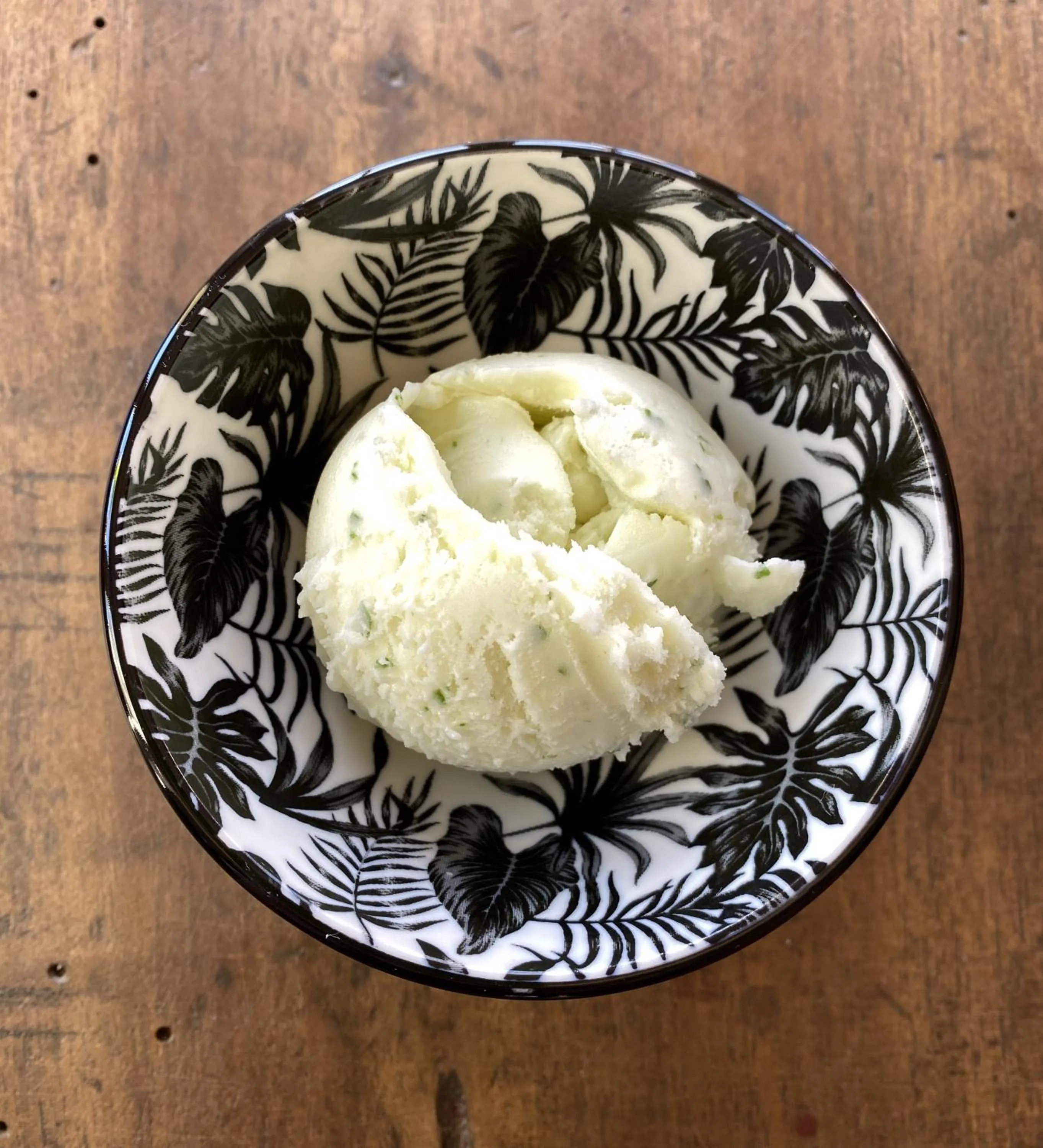 Lounge or bar in Logis Hôtel Médiéval, Montélimar Nord