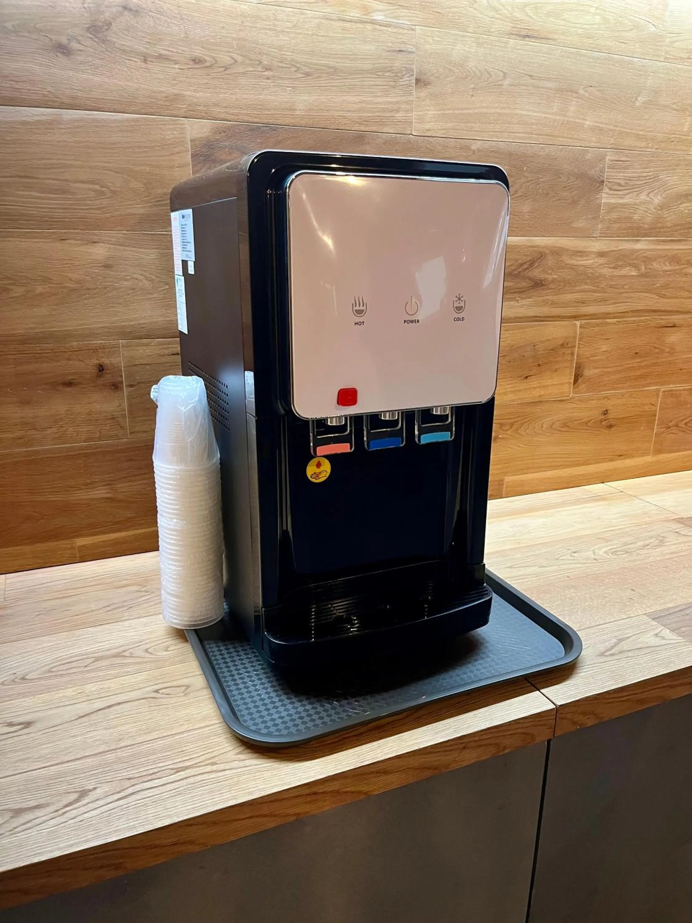 Coffee/tea facilities in NALU Valencia Boutique Rooms