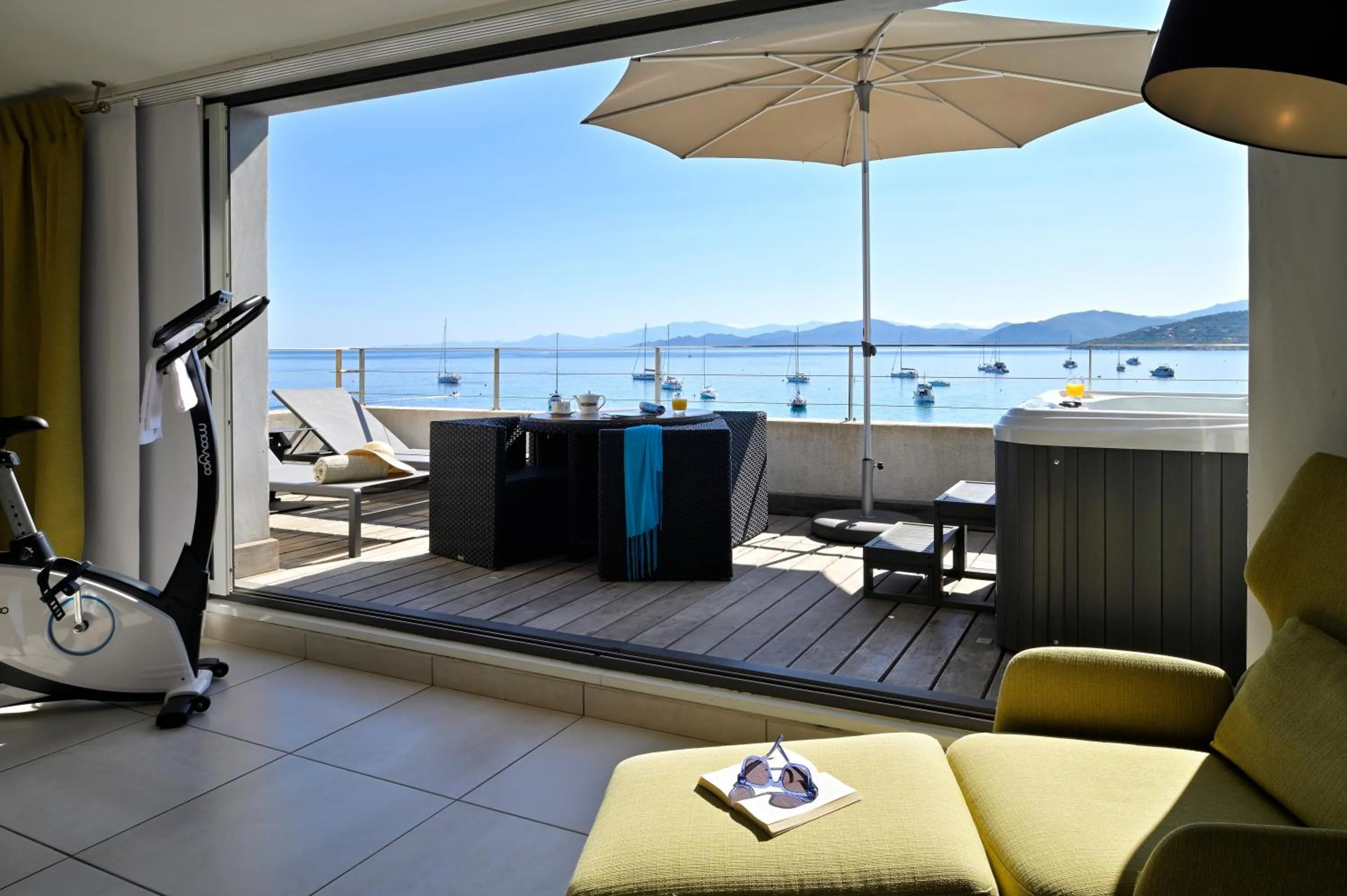 Patio in L'Escale Côté Sud