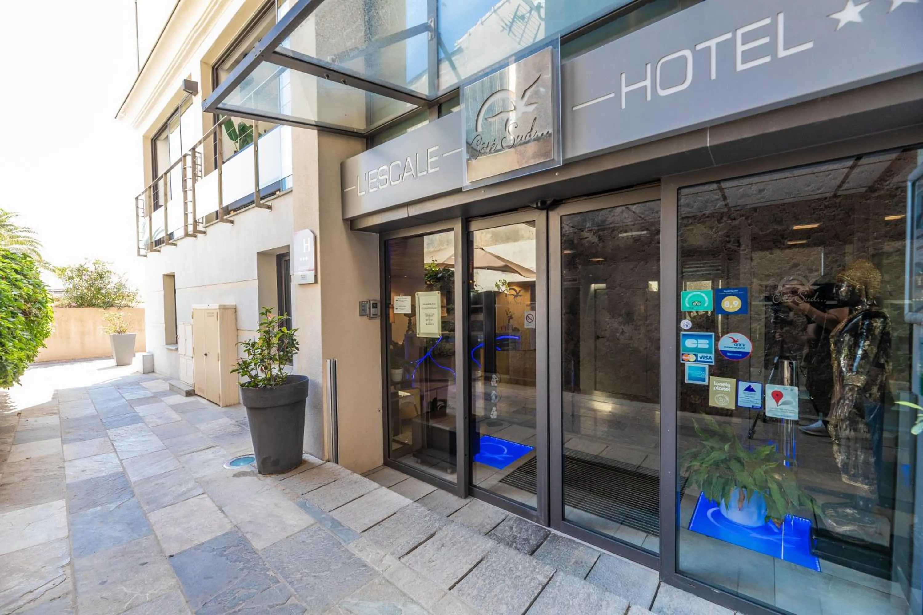 Facade/entrance in L'Escale Côté Sud