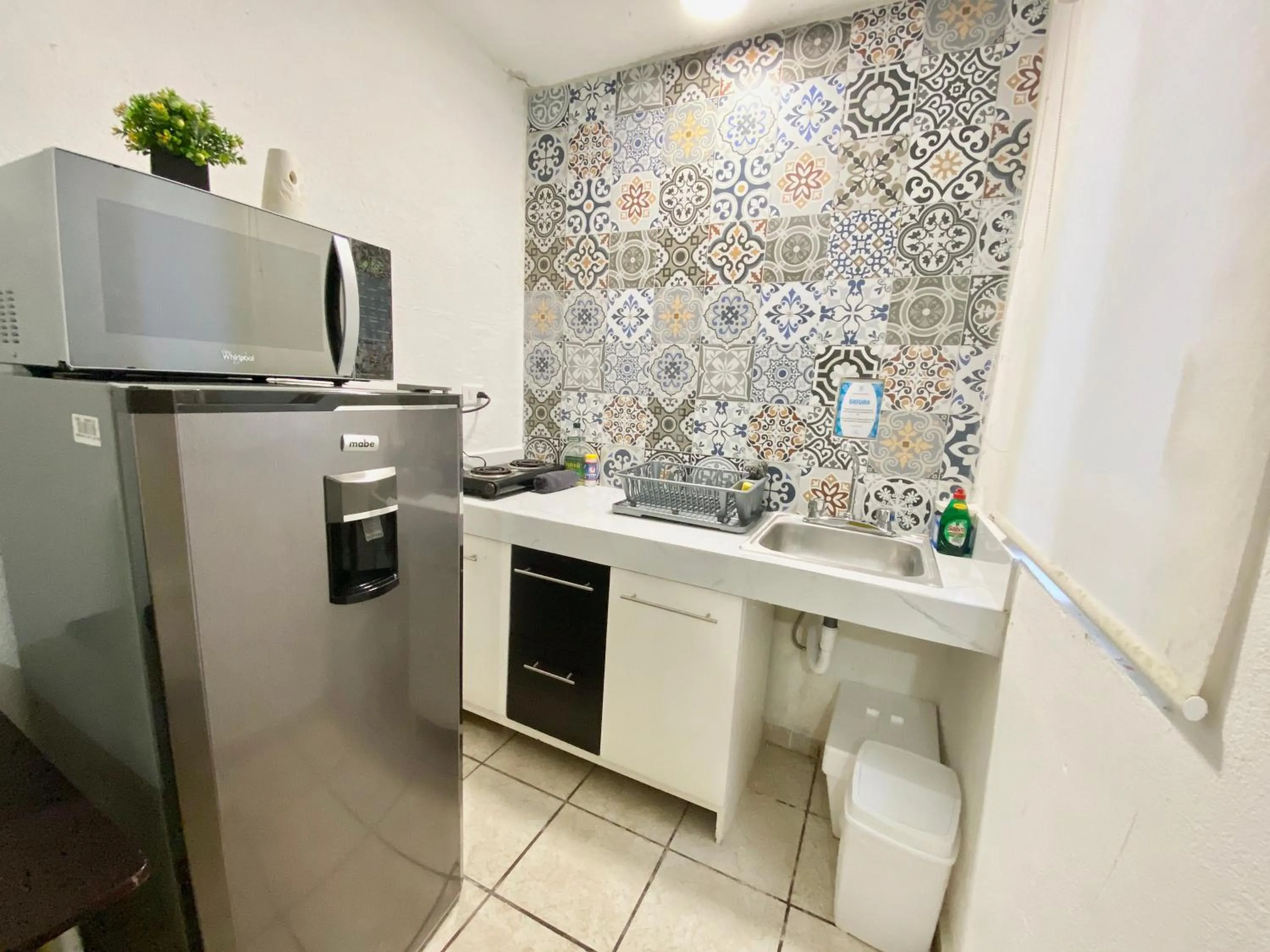 Kitchen or kitchenette in Coco Suites by Andiani Travel