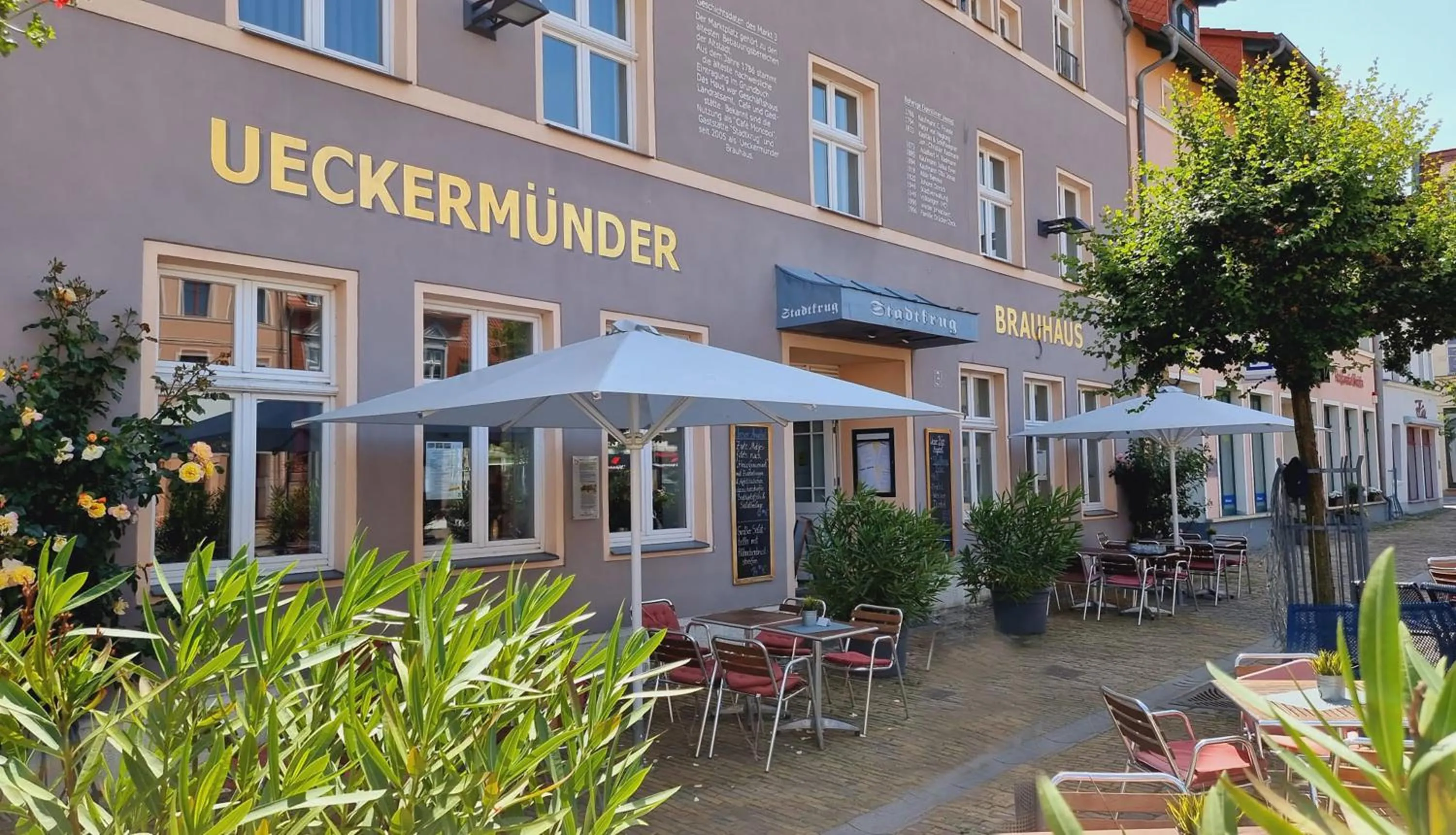 Restaurant/places to eat in Hotel Am Markt & Brauhaus Stadtkrug