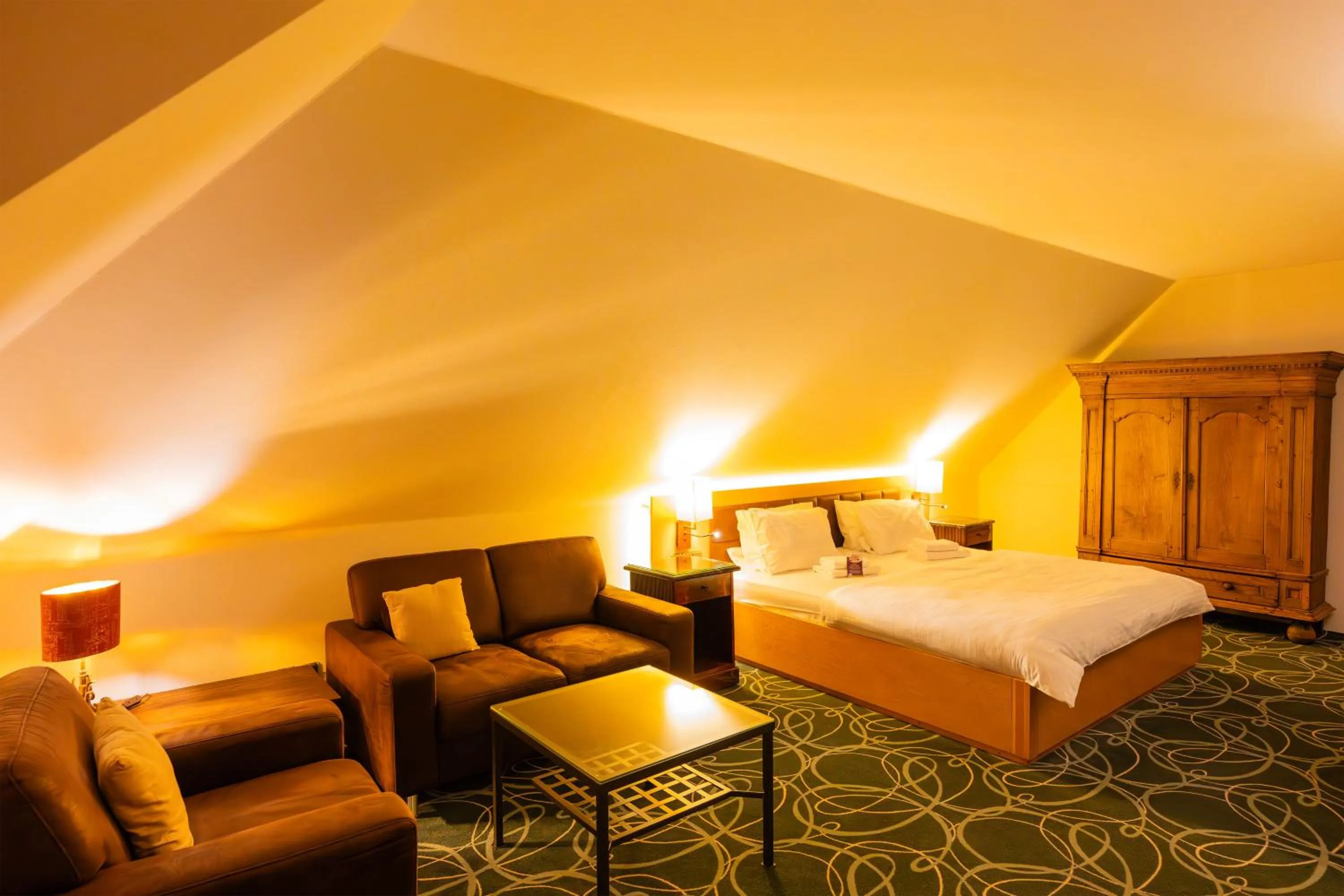 Photo of the whole room, Bed in Zeitgeist Rathen by STEIGER Hotels