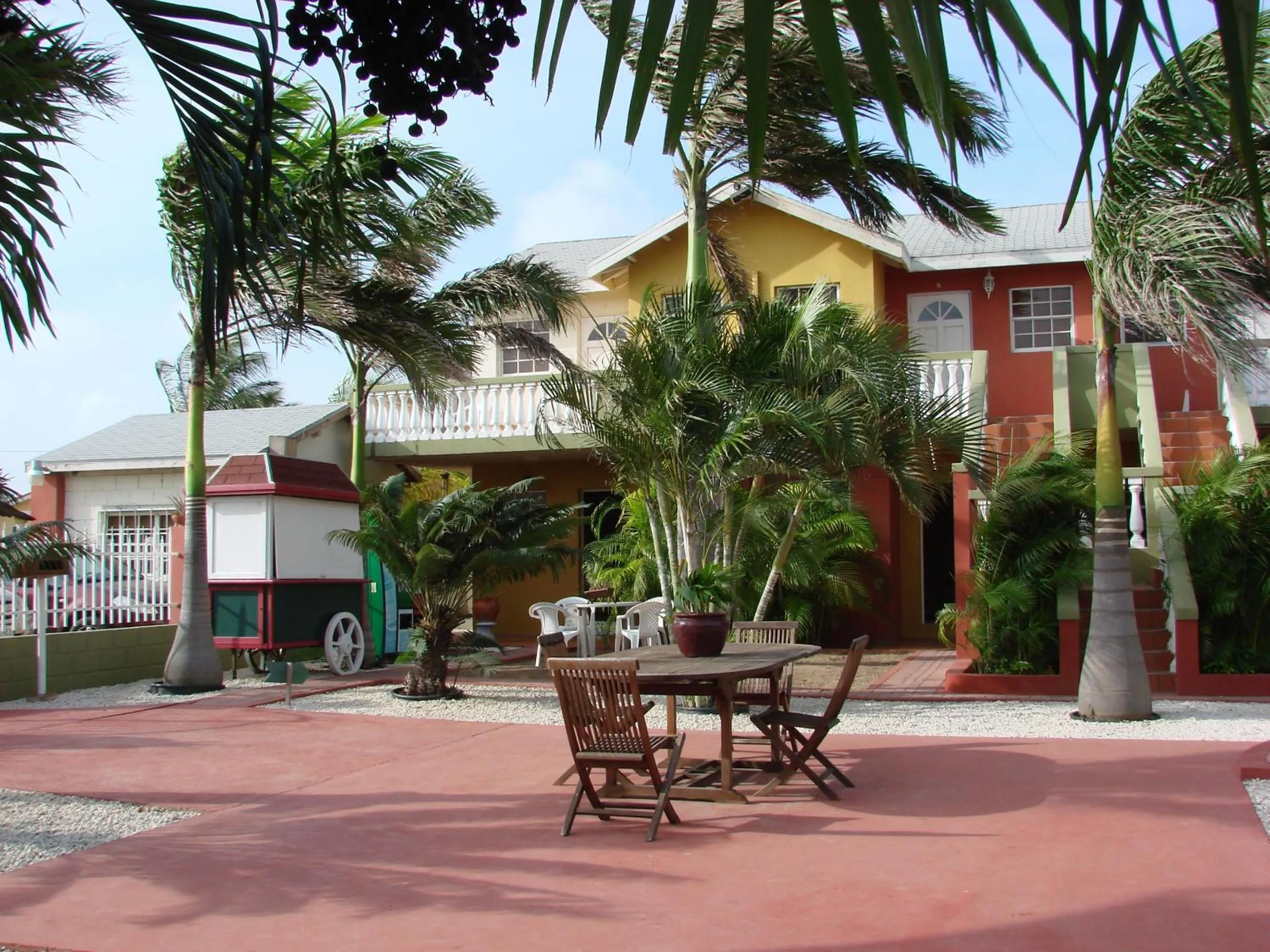 Garden in Cunucu Villas - Aruba Tropical Garden Apartments