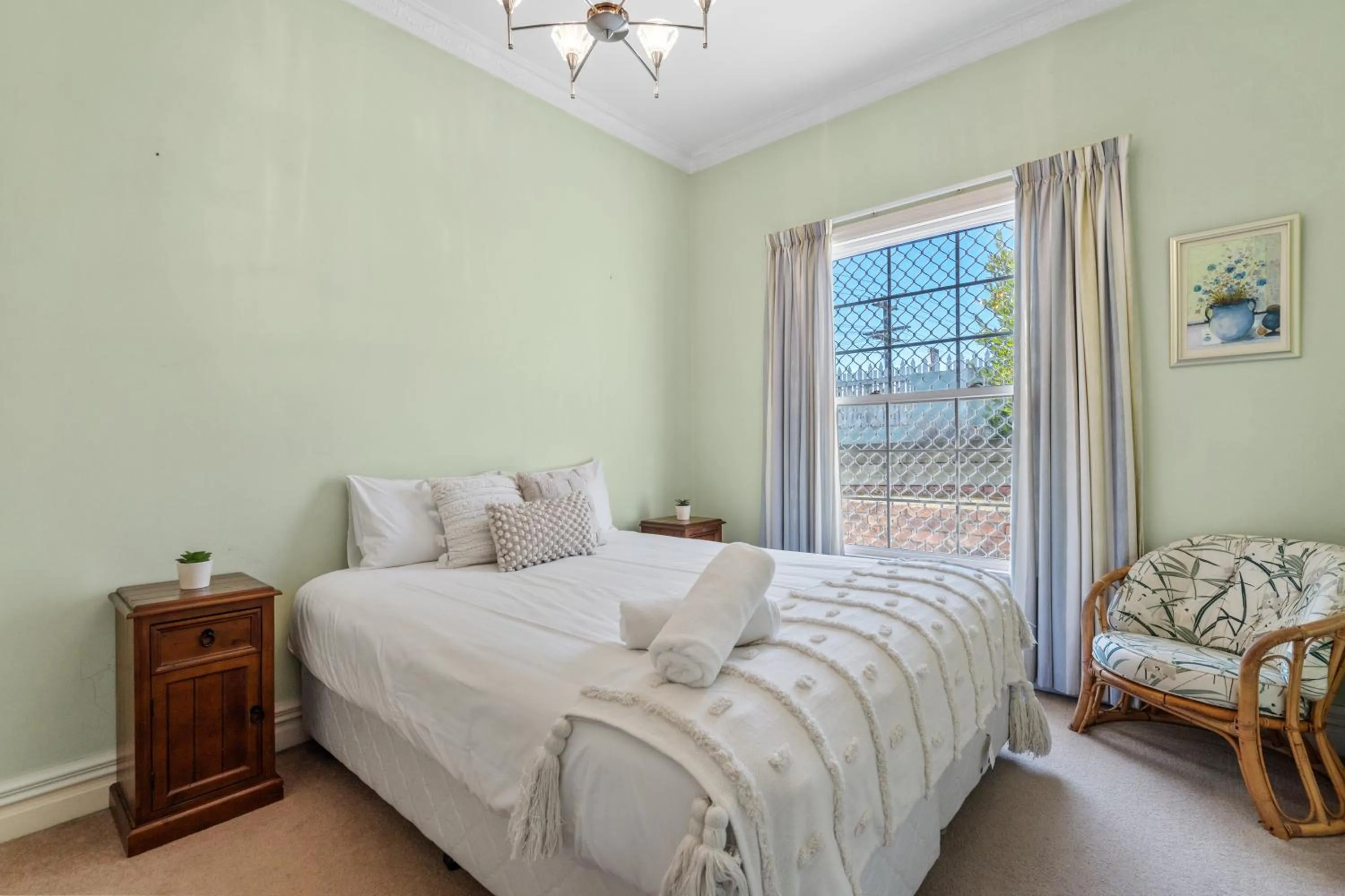 Bed in Tasman Holiday Parks Picton